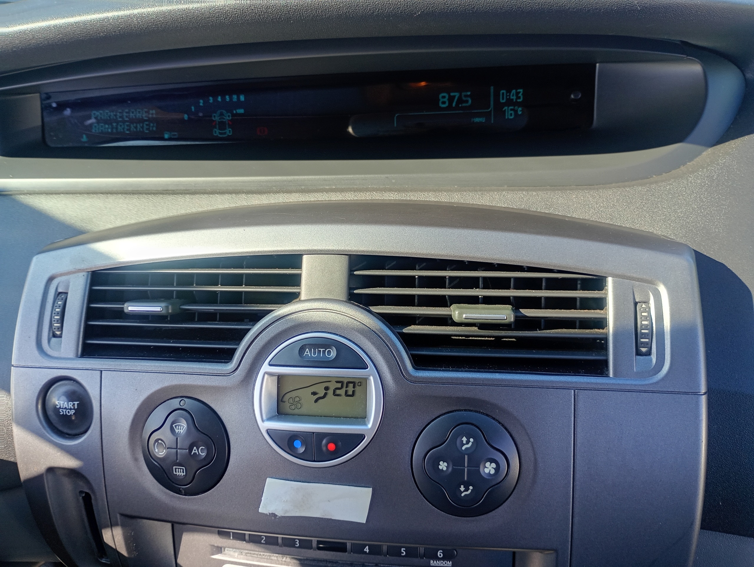 grid air conditioning devices air central Z frame Renault Scenic 2 II 03-09