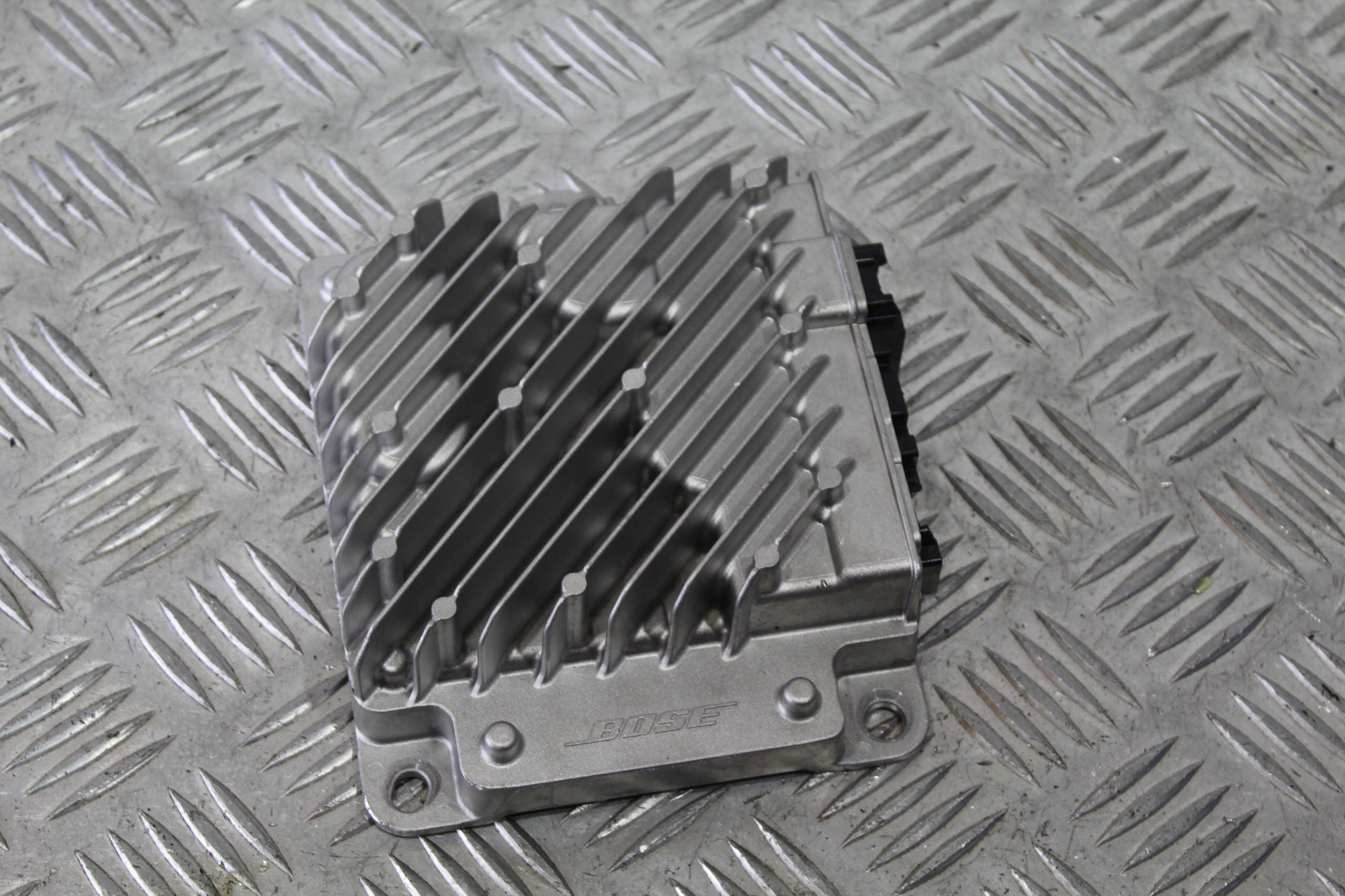 amplifier BOSE MEGANE IV 4 LIFT 280616136R