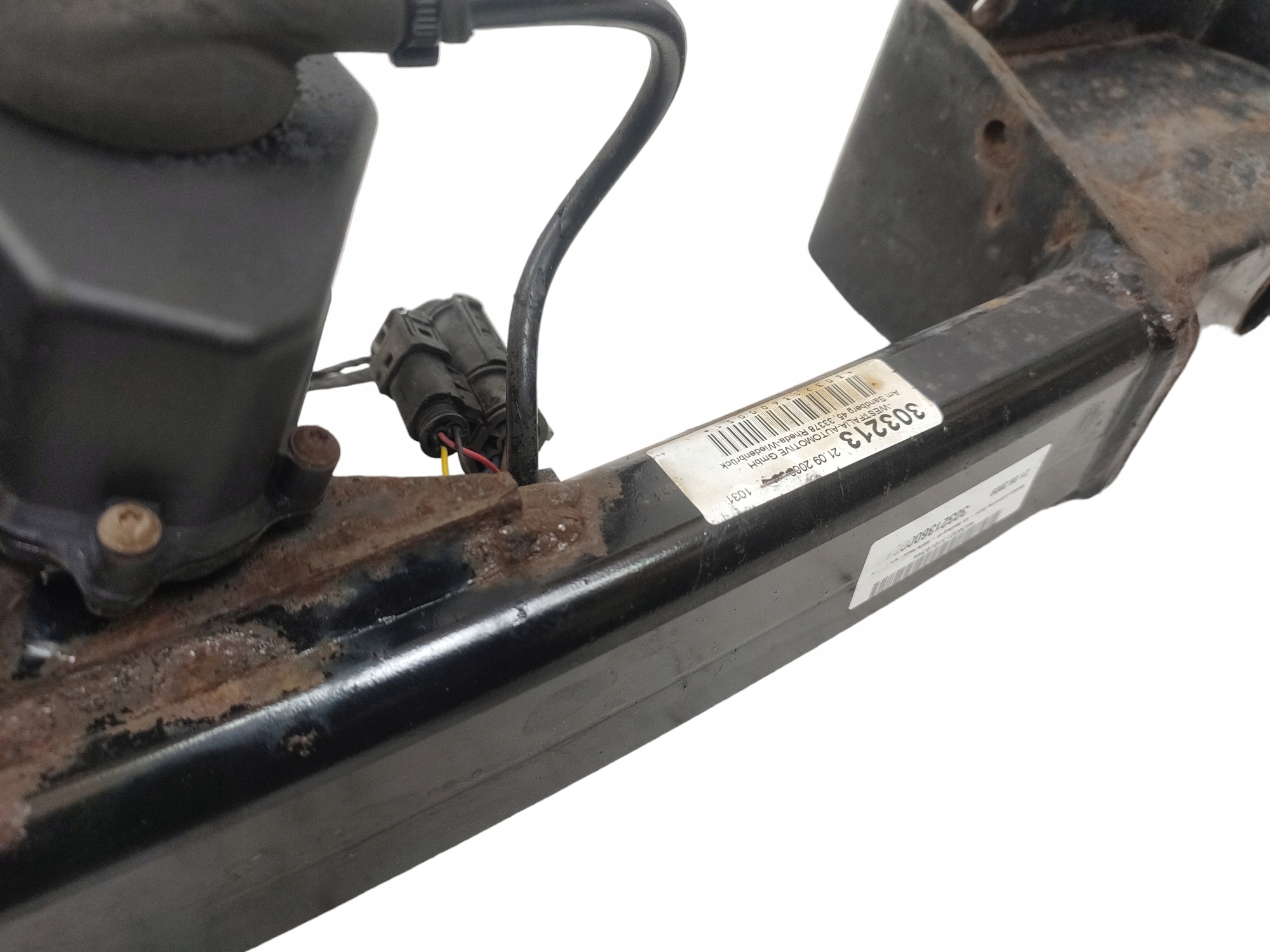 HAK HOLOWNICZY ELEKTRYCZNY KULA GNIAZDO BMW E90 679115502 WESTFALIA Waga produktu z opakowaniem jednostkowym 35 kg