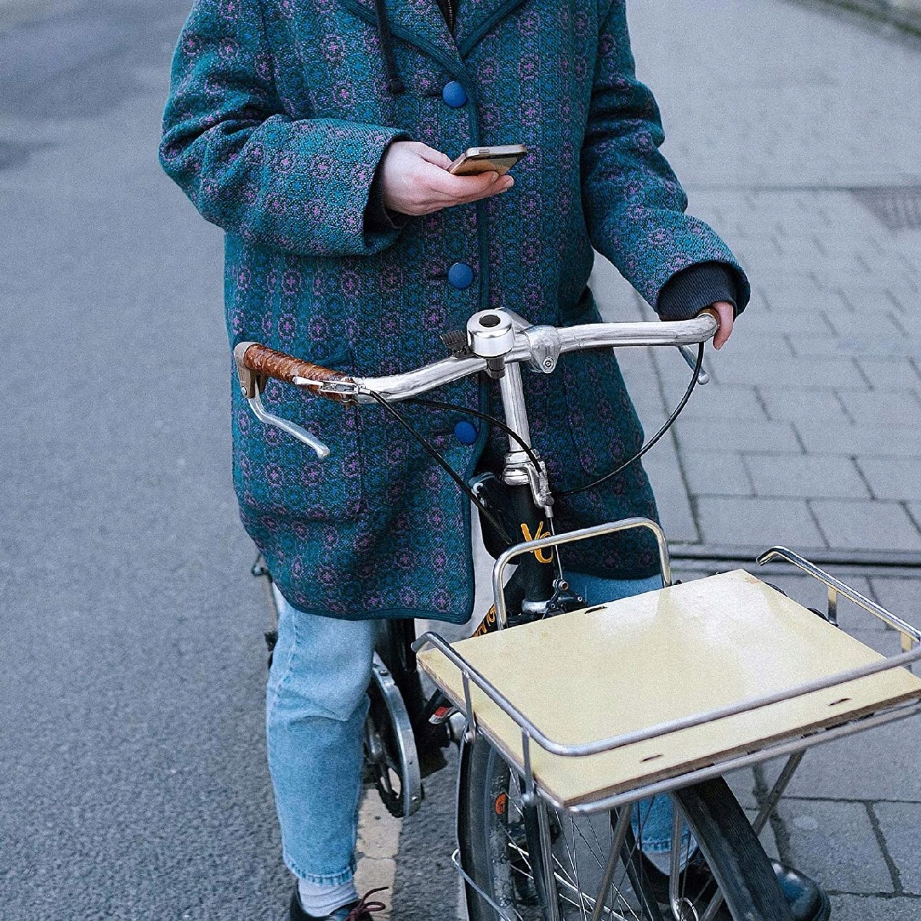 GŁOŚNY DZWONEK ROWEROWY MECHANICZNY ALUMINIOWY NA ROWER HULAJNOGA Marka Korbi