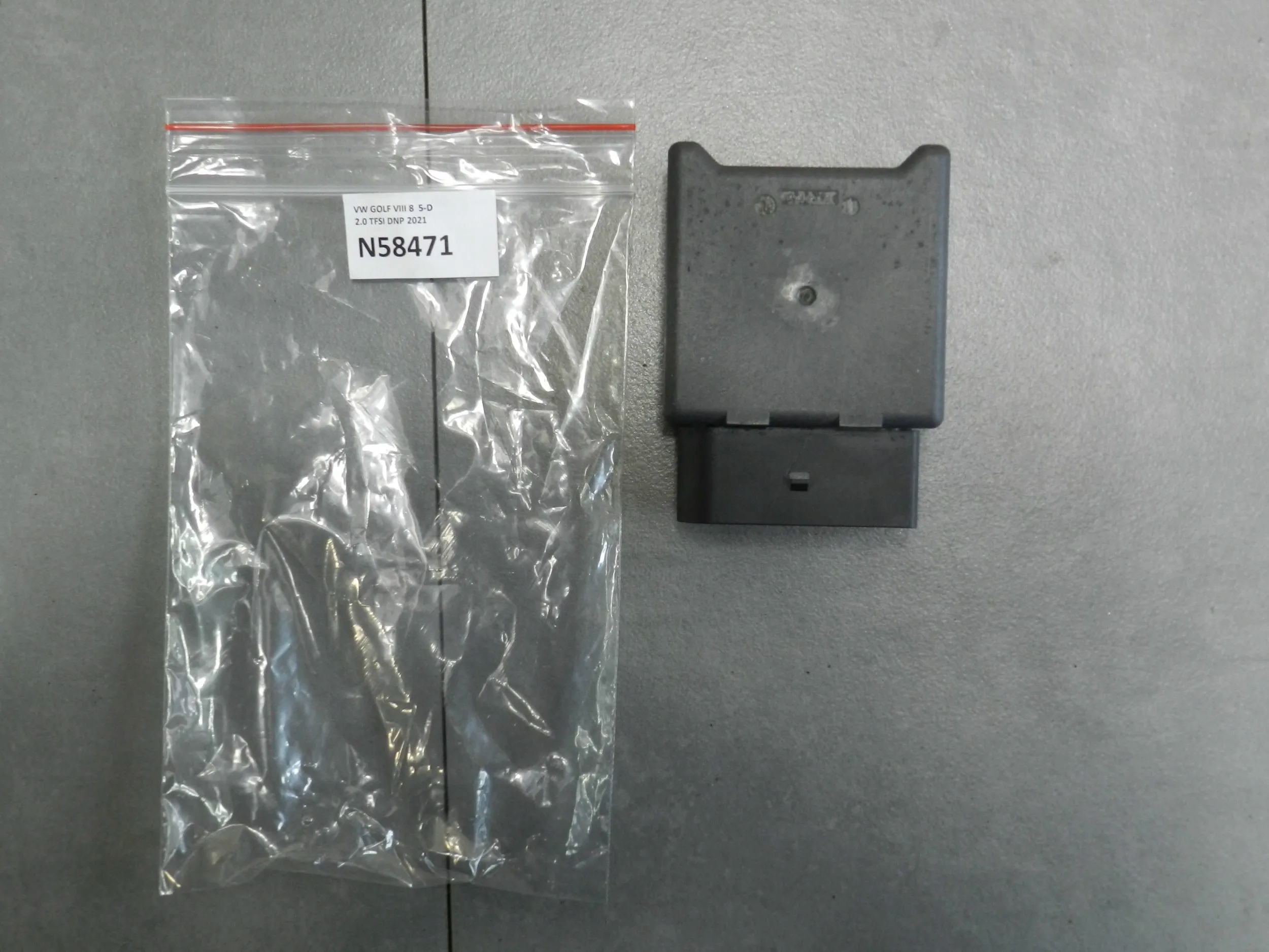 VW Golf VIII 8 Module POMPY Carburant 5Q0906093B