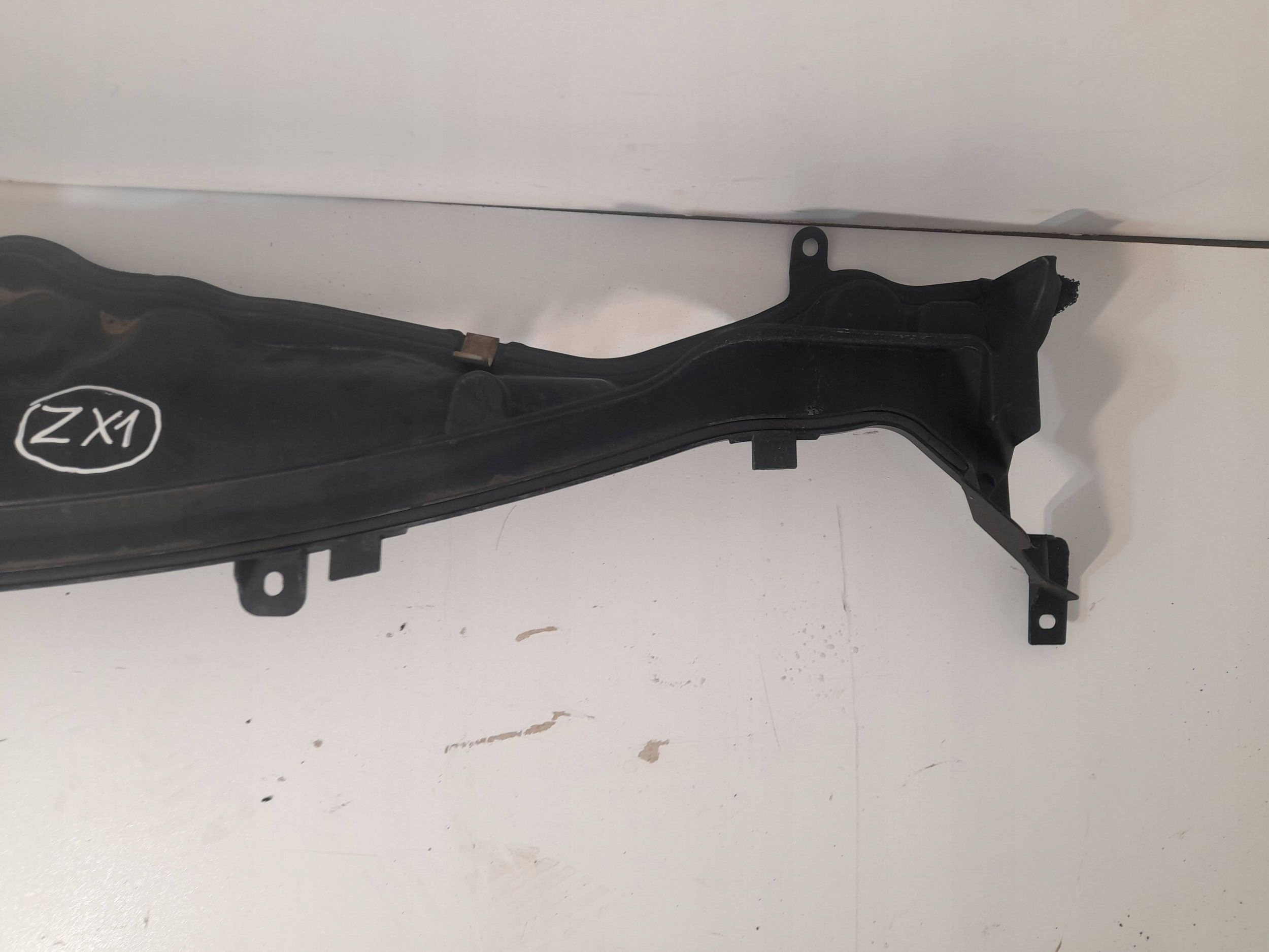 Ford Fiesta MK7 torpedo 8A61A016B26AC (ZX1)