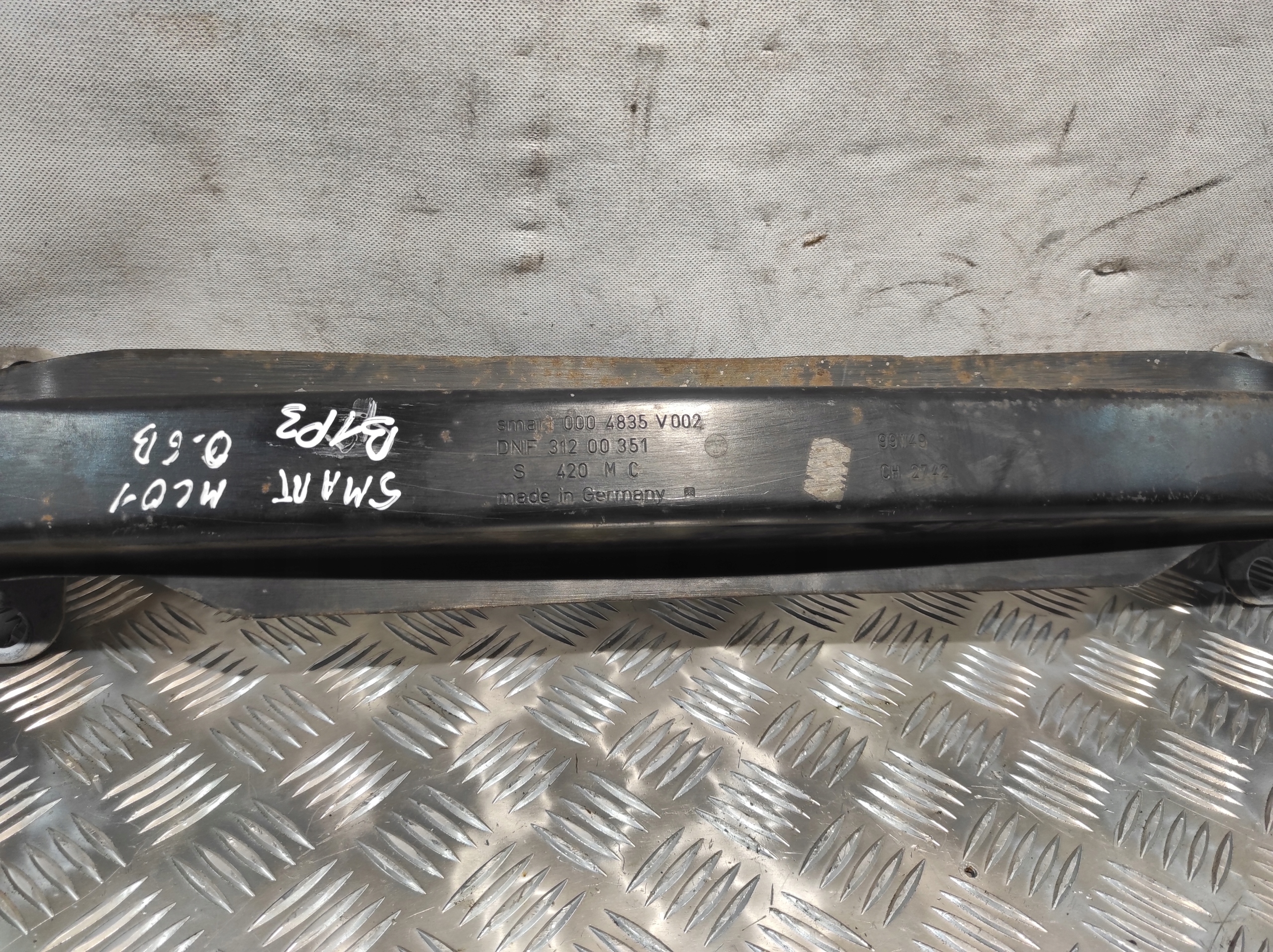 sider front below bumper sider front of a bumper SMART MC 01 0004835V002