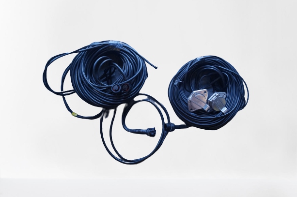 УСТАНОВКА 24V ЖГУТ ПРОВОДОВ ДЛЯ ПОЛУПРИЦЕПА 24V