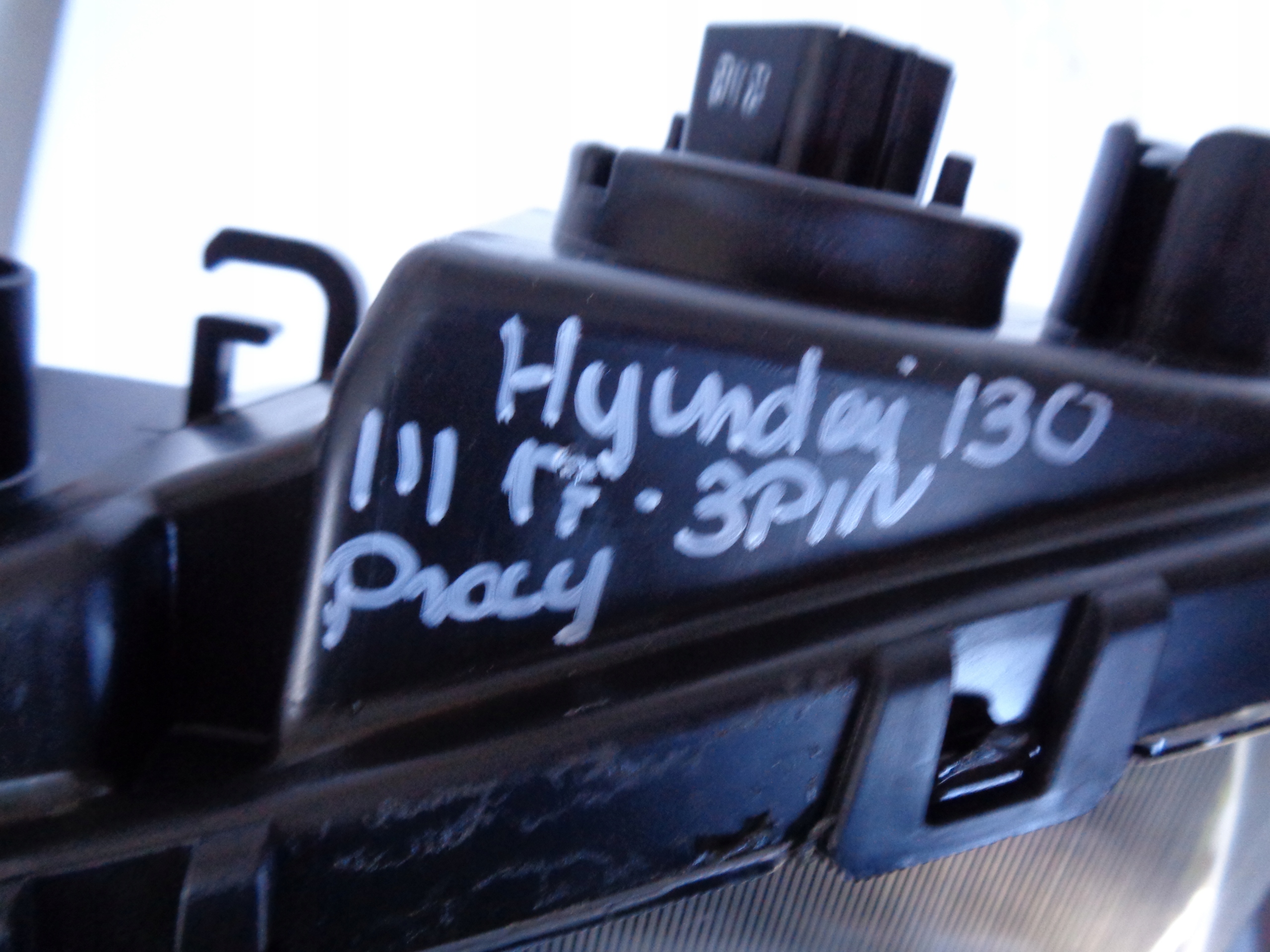 NEBELSCHEINWERFER RECHTS HYUNDAI I30 III 17- 3 PIN