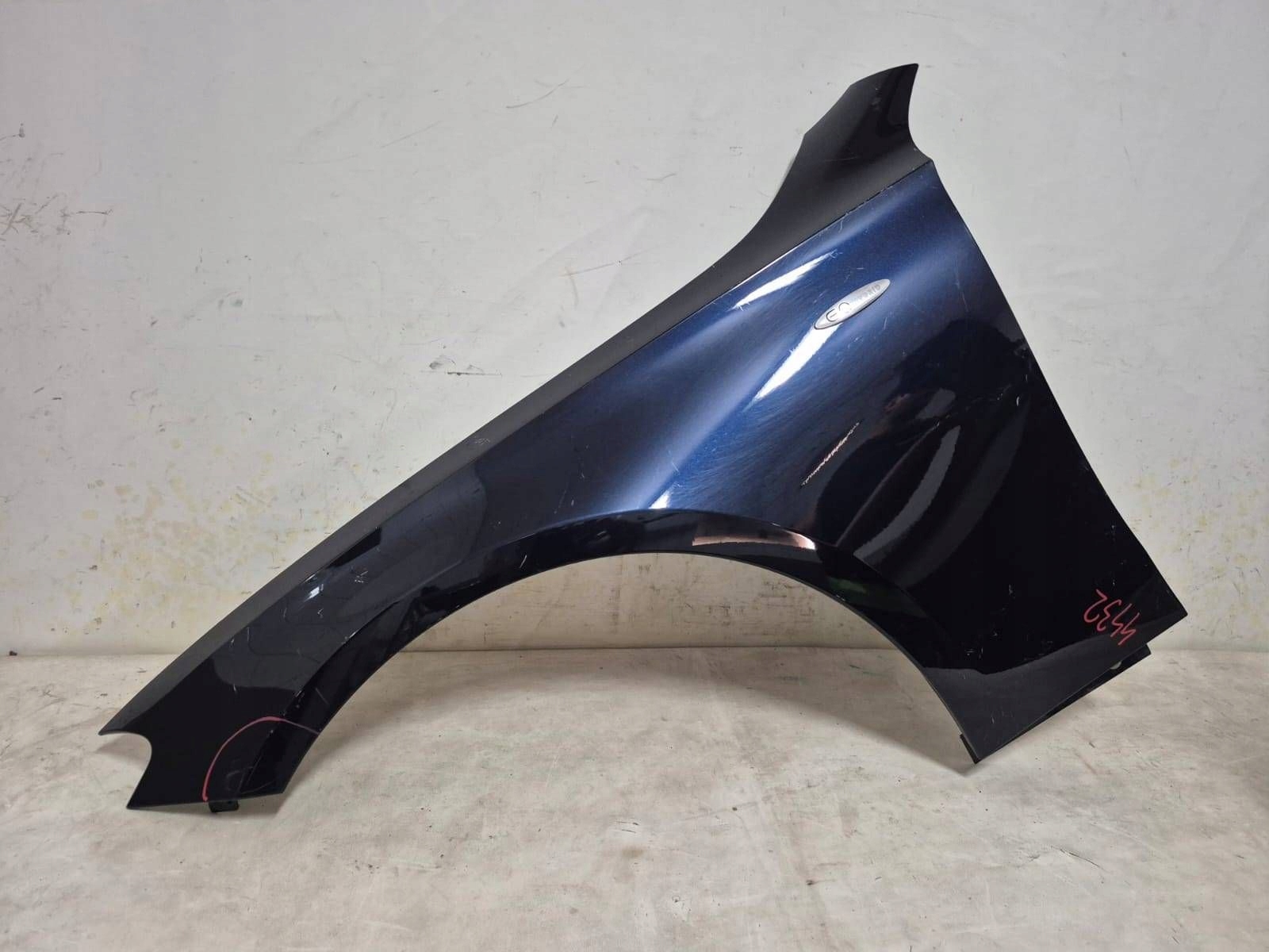 MERCEDES E-KLASA W214 23- fender left front front