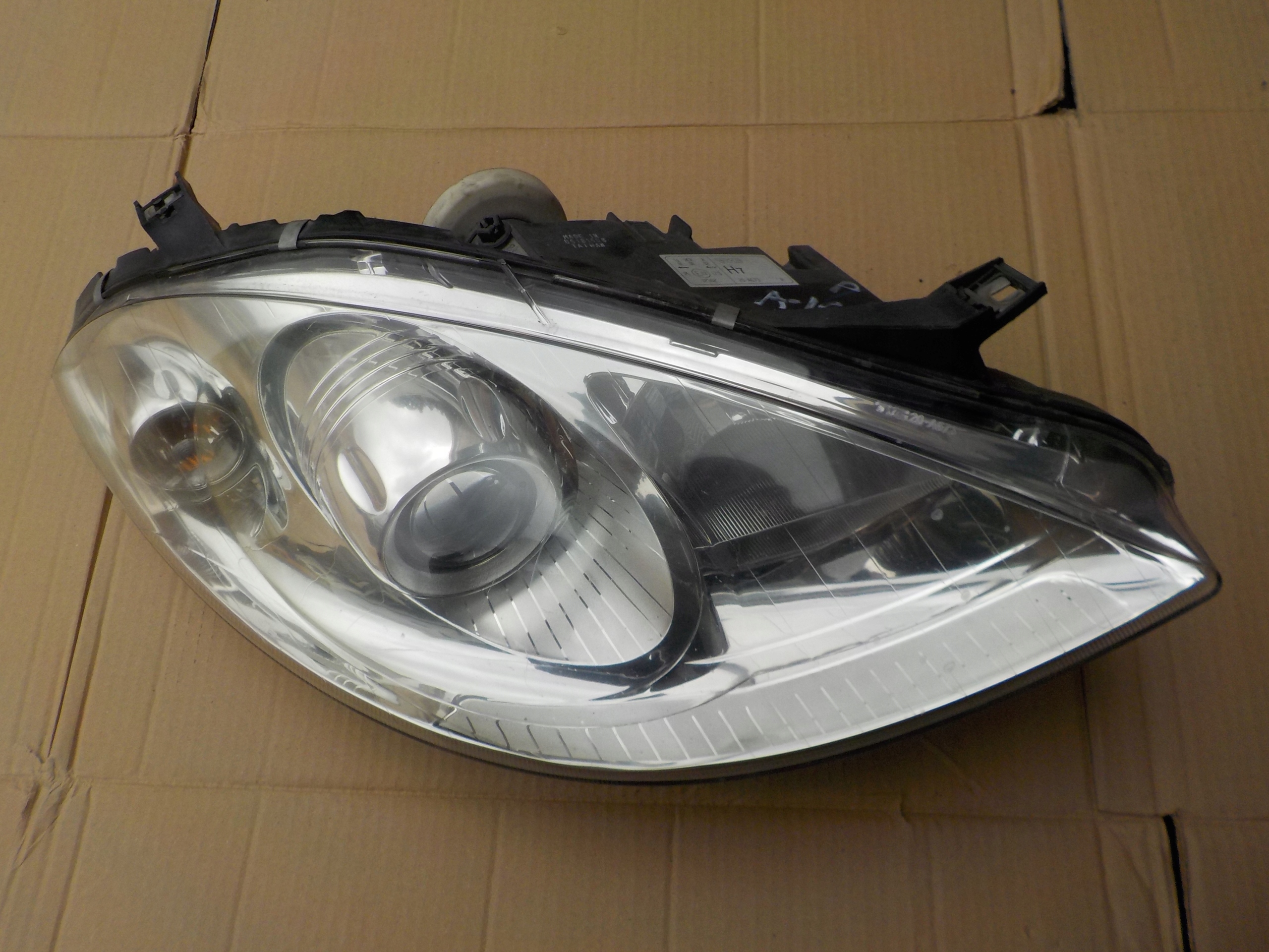 light right front mercedes w169 2006r EUROPA