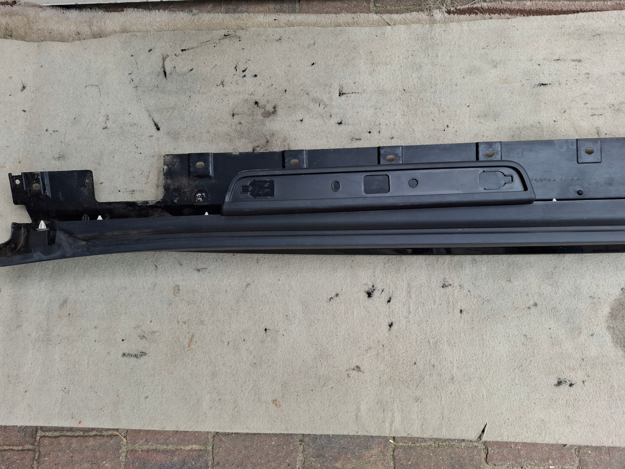 moulding threshold threshold left MINI COUNTRYMAN F60 23r black