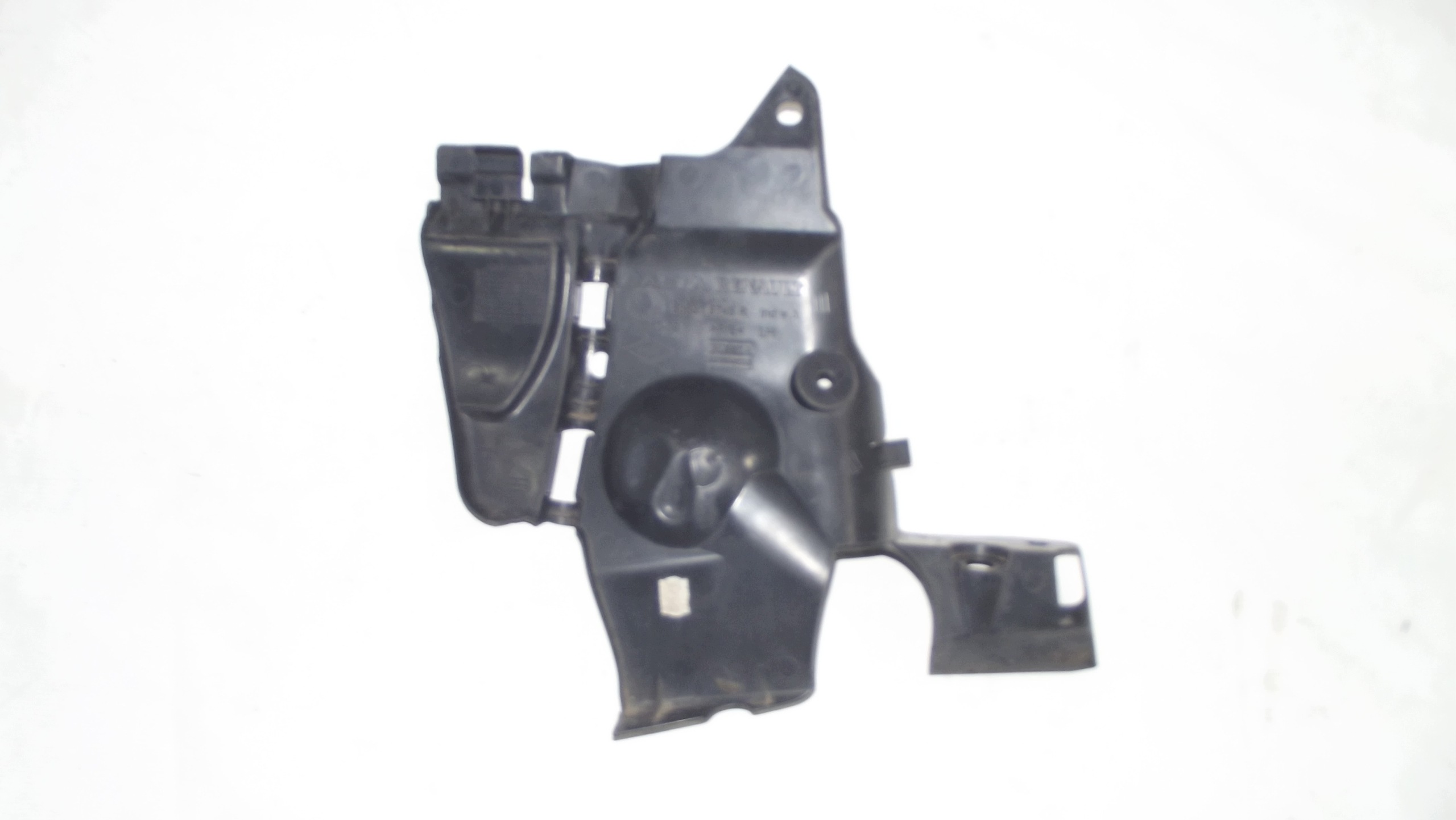 Dacia Duster luftansaugkanal links 638318745R