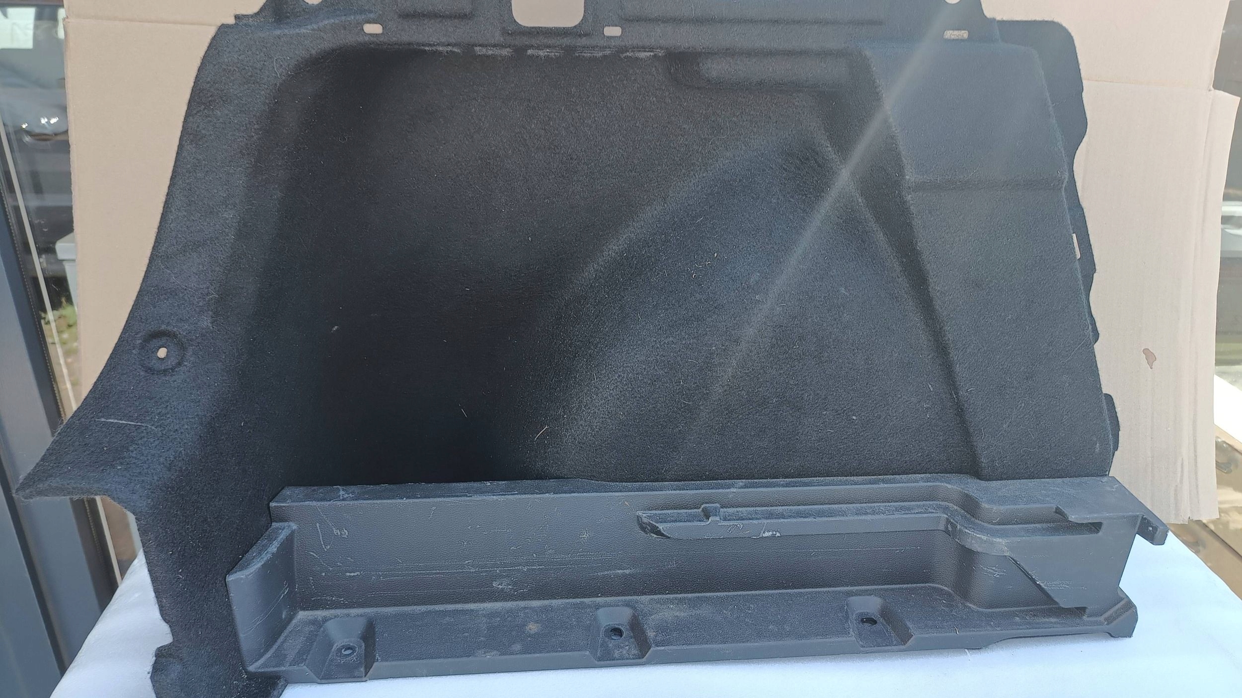 HYUNDAI I30 III HB side upholstery boot left rear part 2019R