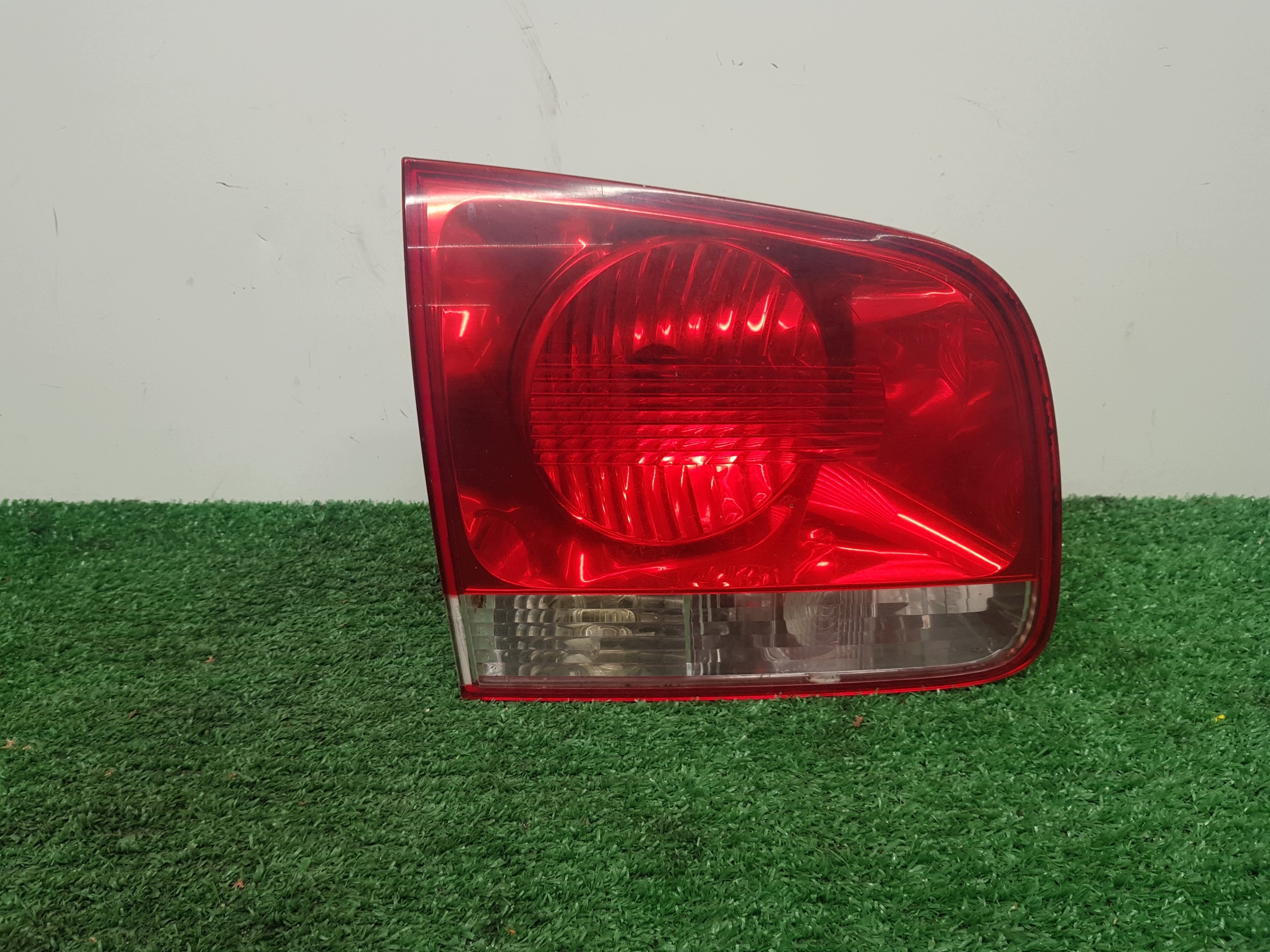 light left rear W KLAPIE VOLKSWAGEN TOUAREG