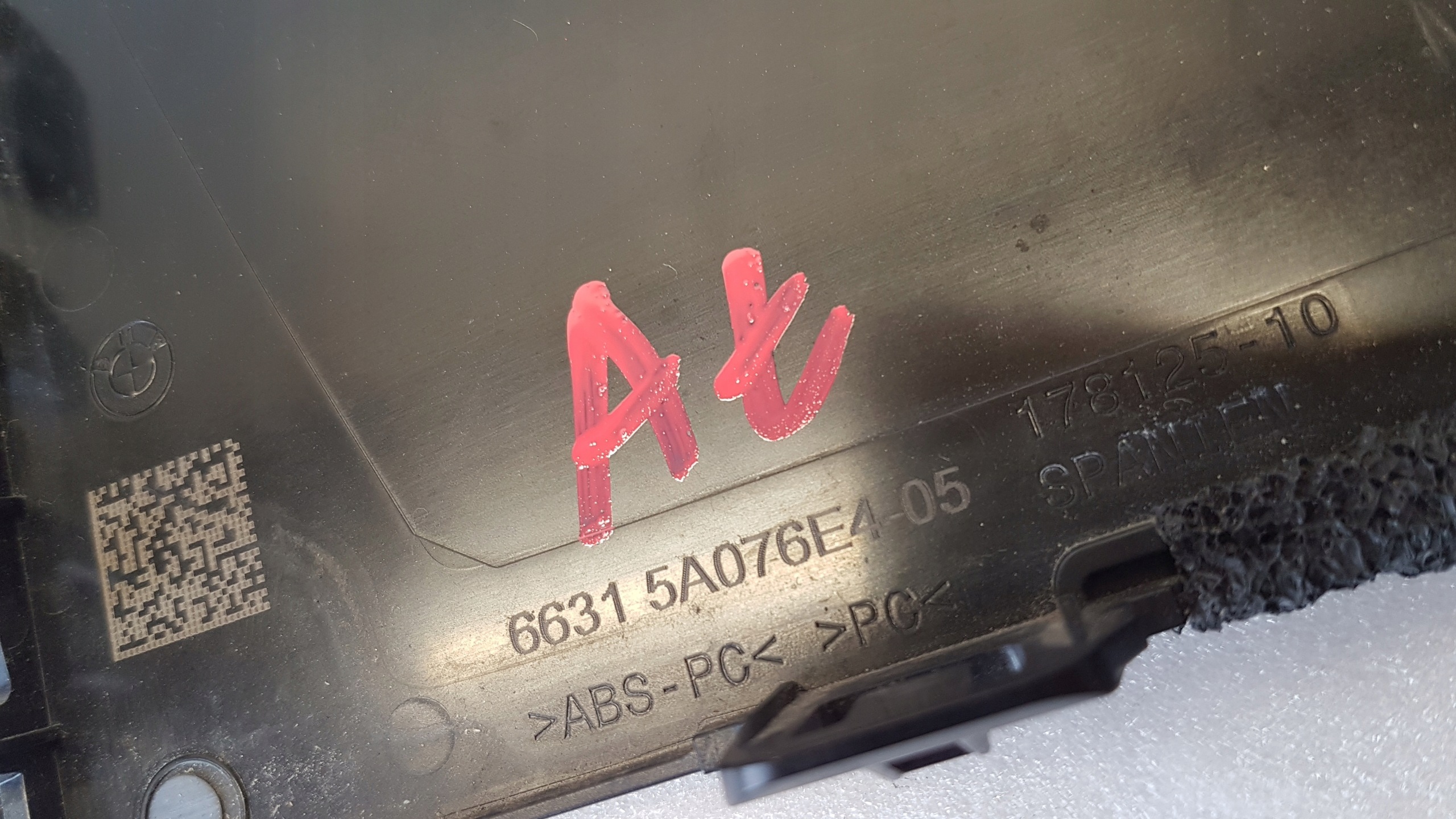 cover RADARU BMW G60 G61 5A076E4