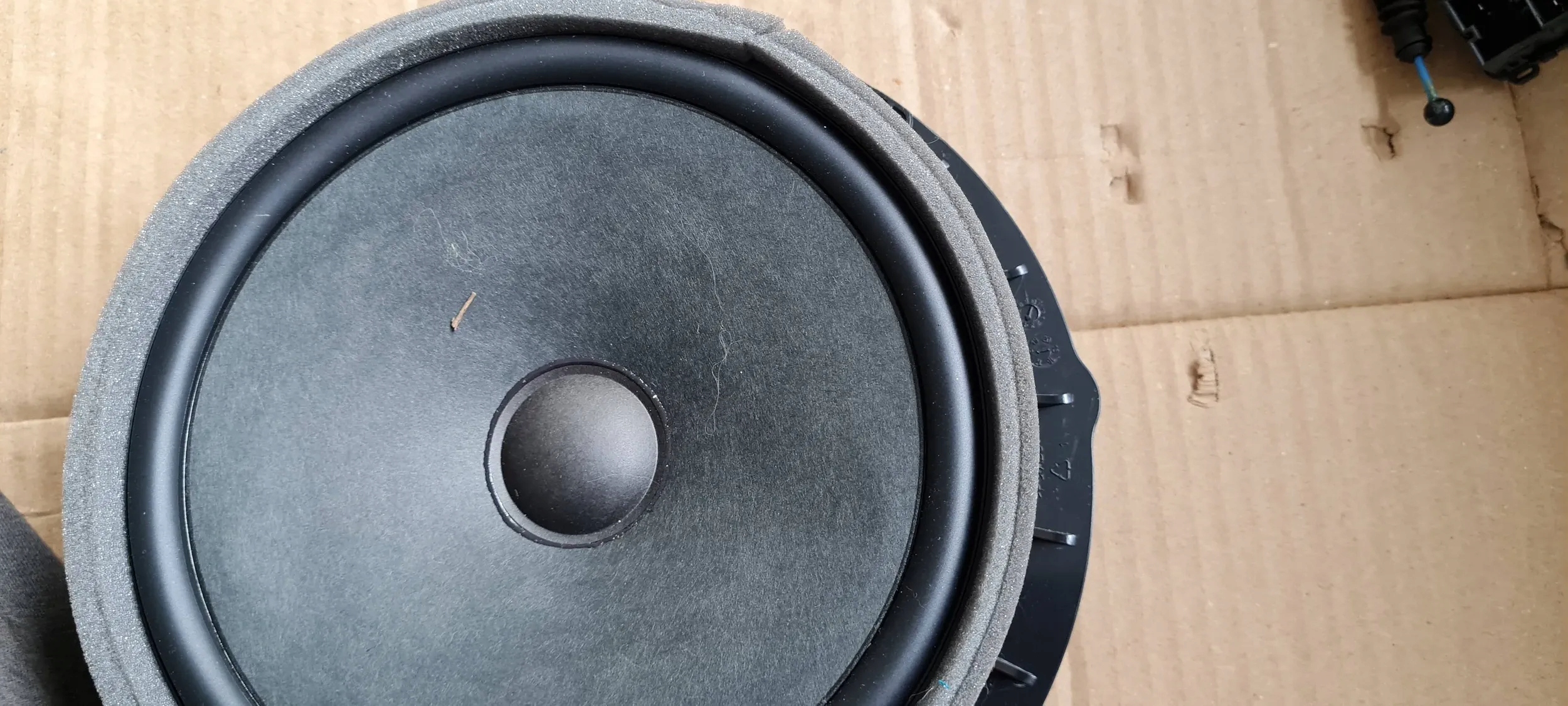 SQ5 Q5 80A speaker door front left right 80A035415