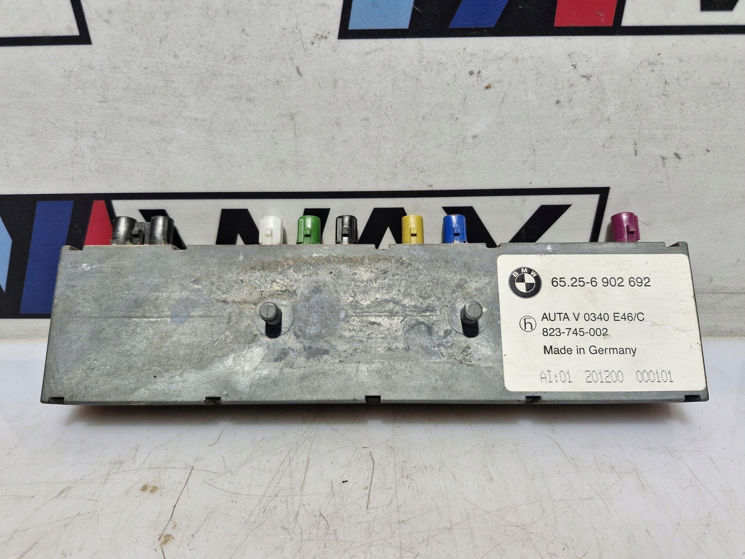 6902692 BMW E46 CABRIO modulo Amplificatore antenna