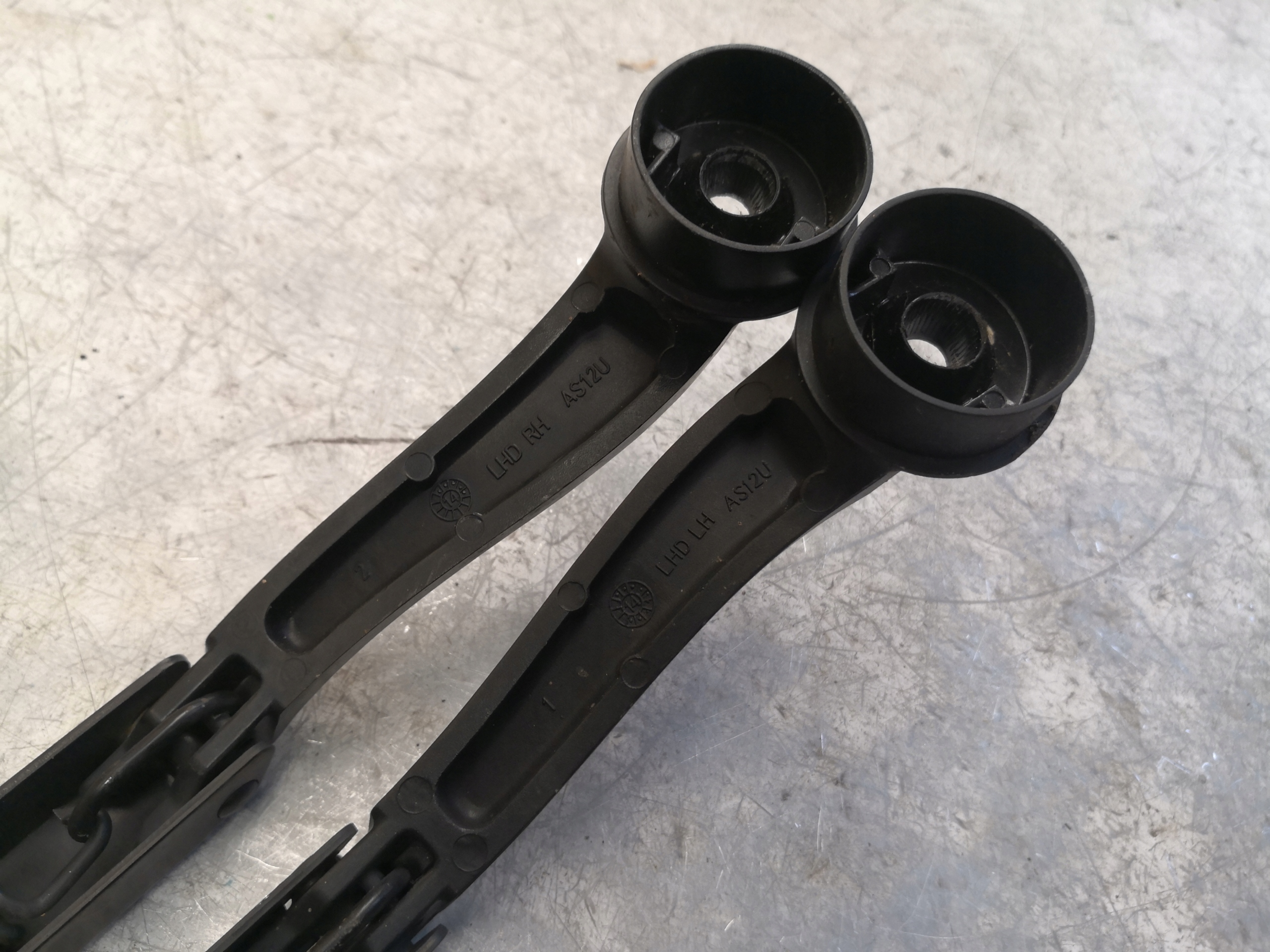 Bracci tergicristallo FORD MONDEO MK5 DS73-17B589-AD
