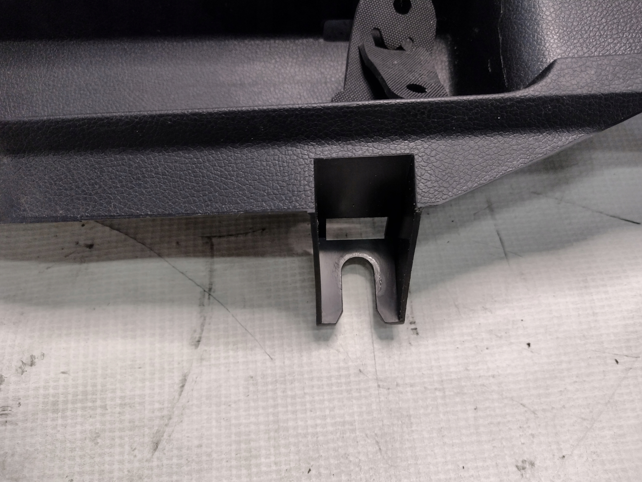cover moulding threshold boot Skoda Fabia II lift HB 5J6853459