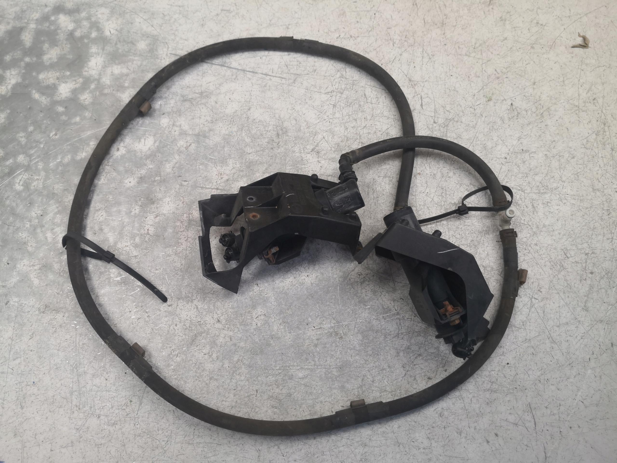 washers lights left right MAZDA 3 BK BS3F51067