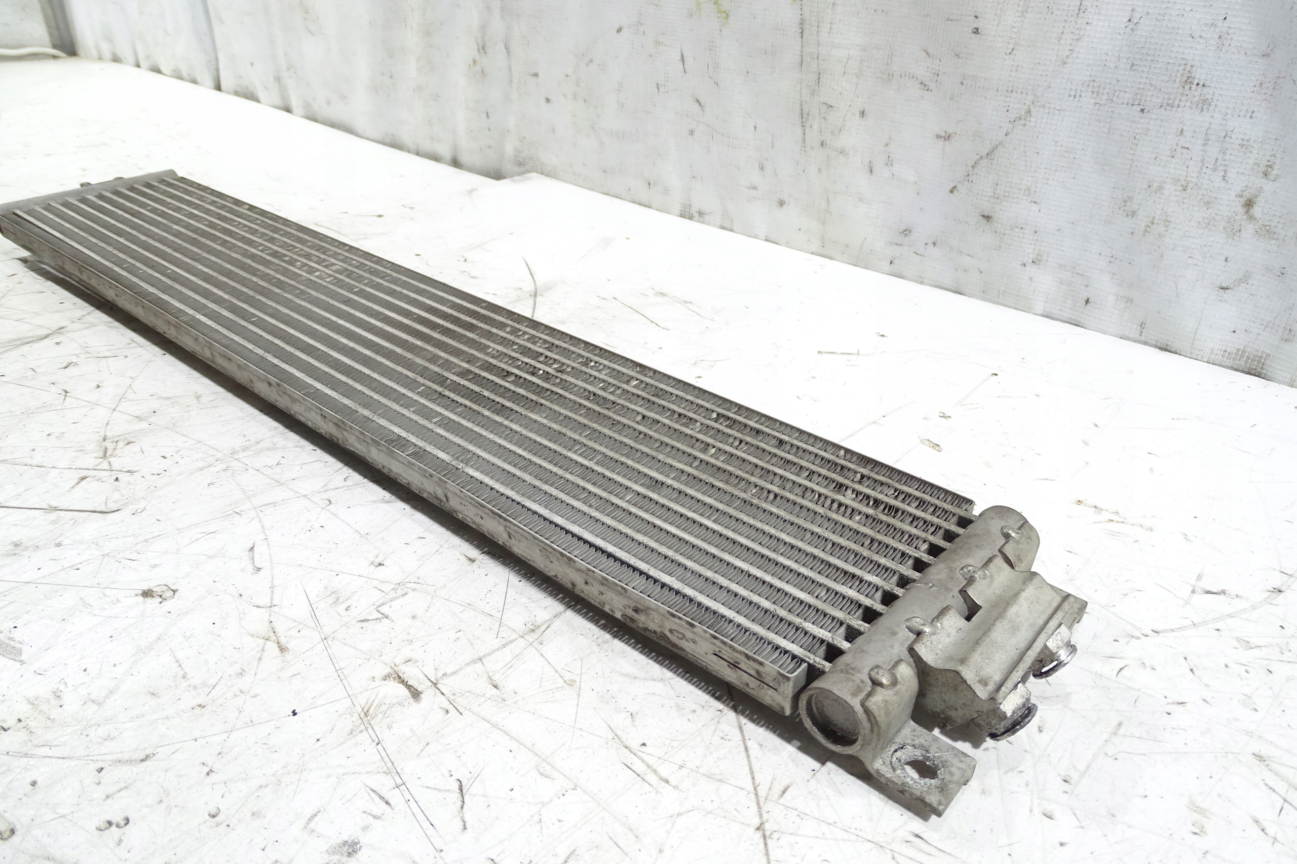 JOURNEY FREEMONT 11- CHŁODNICA OLEJU 05058935AB Typ samochodu Samochody osobowe