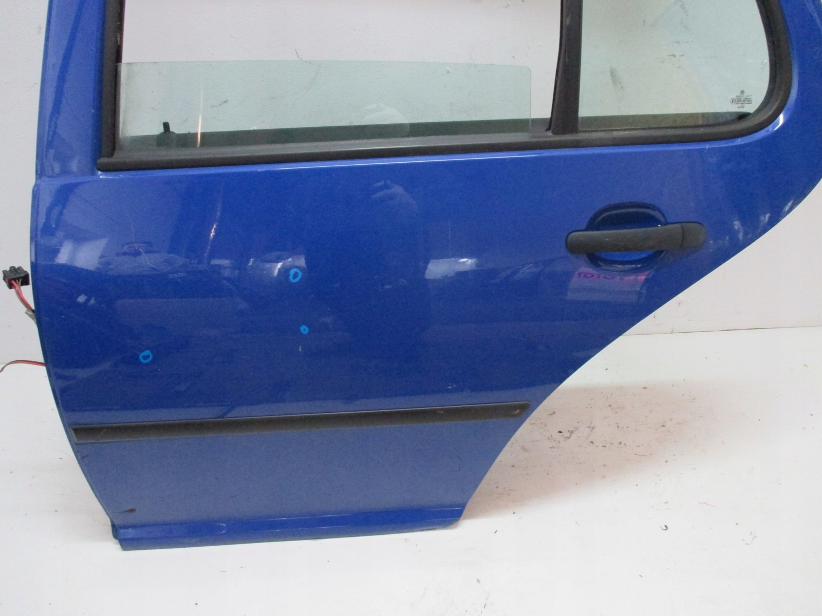 TÜR LINKS HINTEN VW GOLF 4 1J0