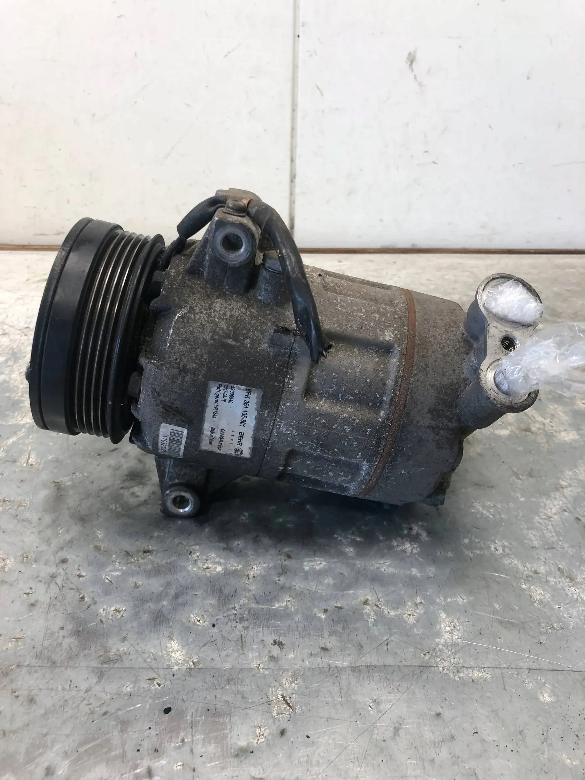compressor compressor; of the air conditioning OPEL ASTRA H 8FK351135