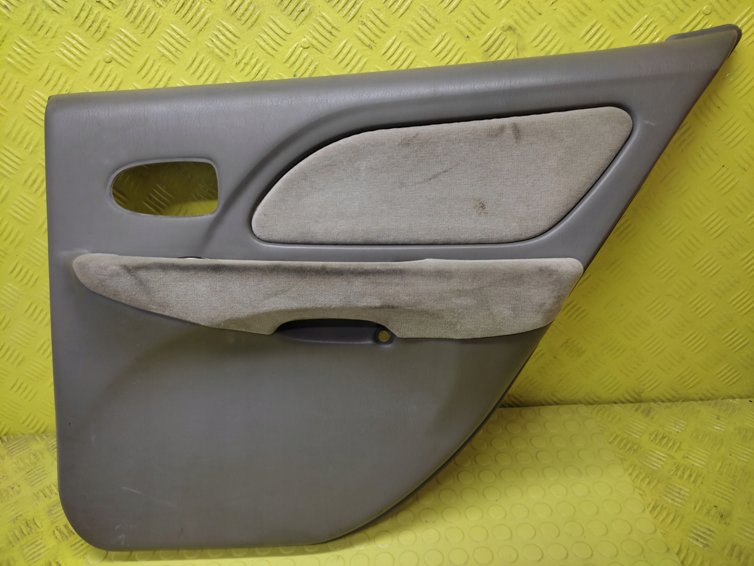 HYUNDAI SONATA verkleidung Tür rechts heck