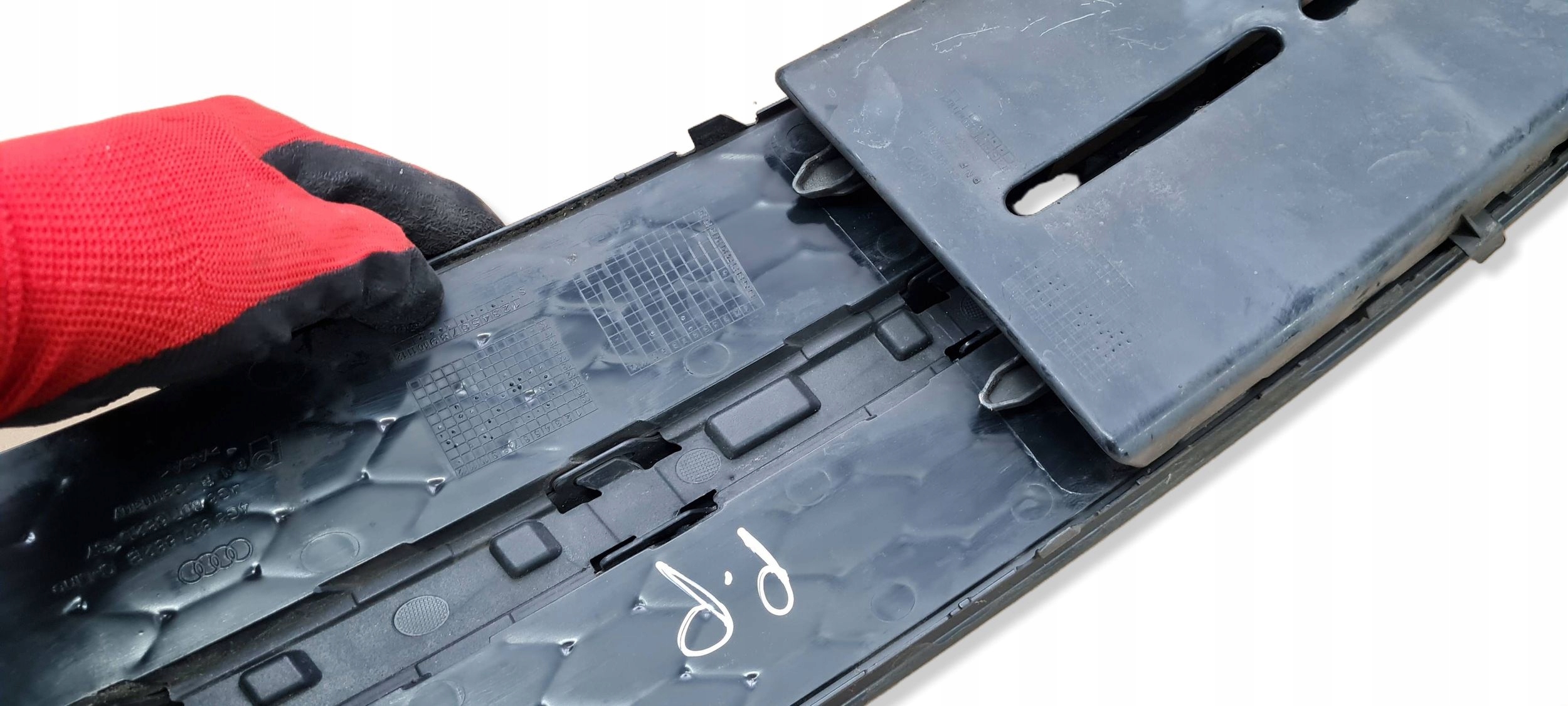 A7 4G grid of a bumper right right front SLINE 4G8807682B 4G8807682D