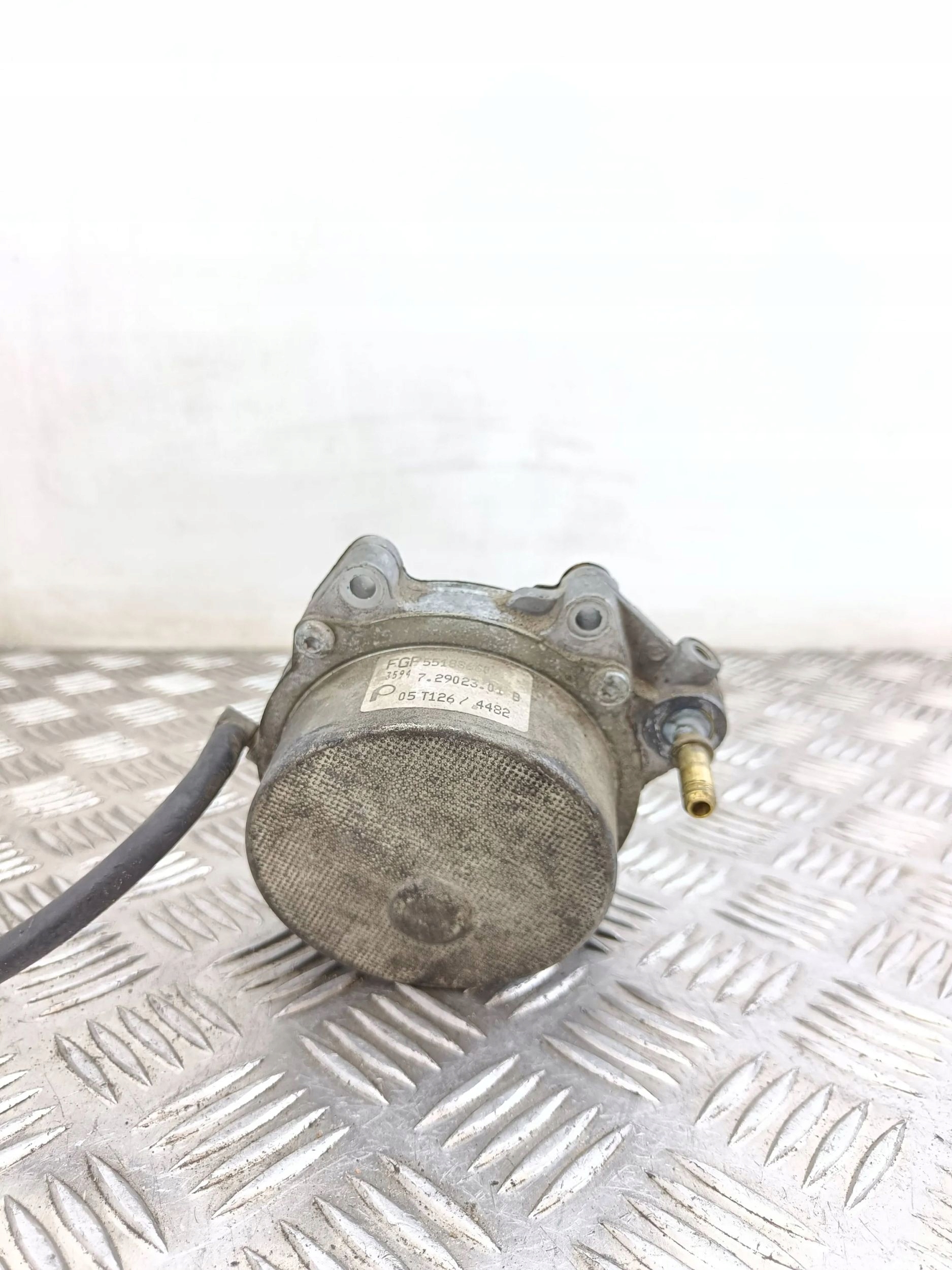 opel SIGNUM 2005 насос давления