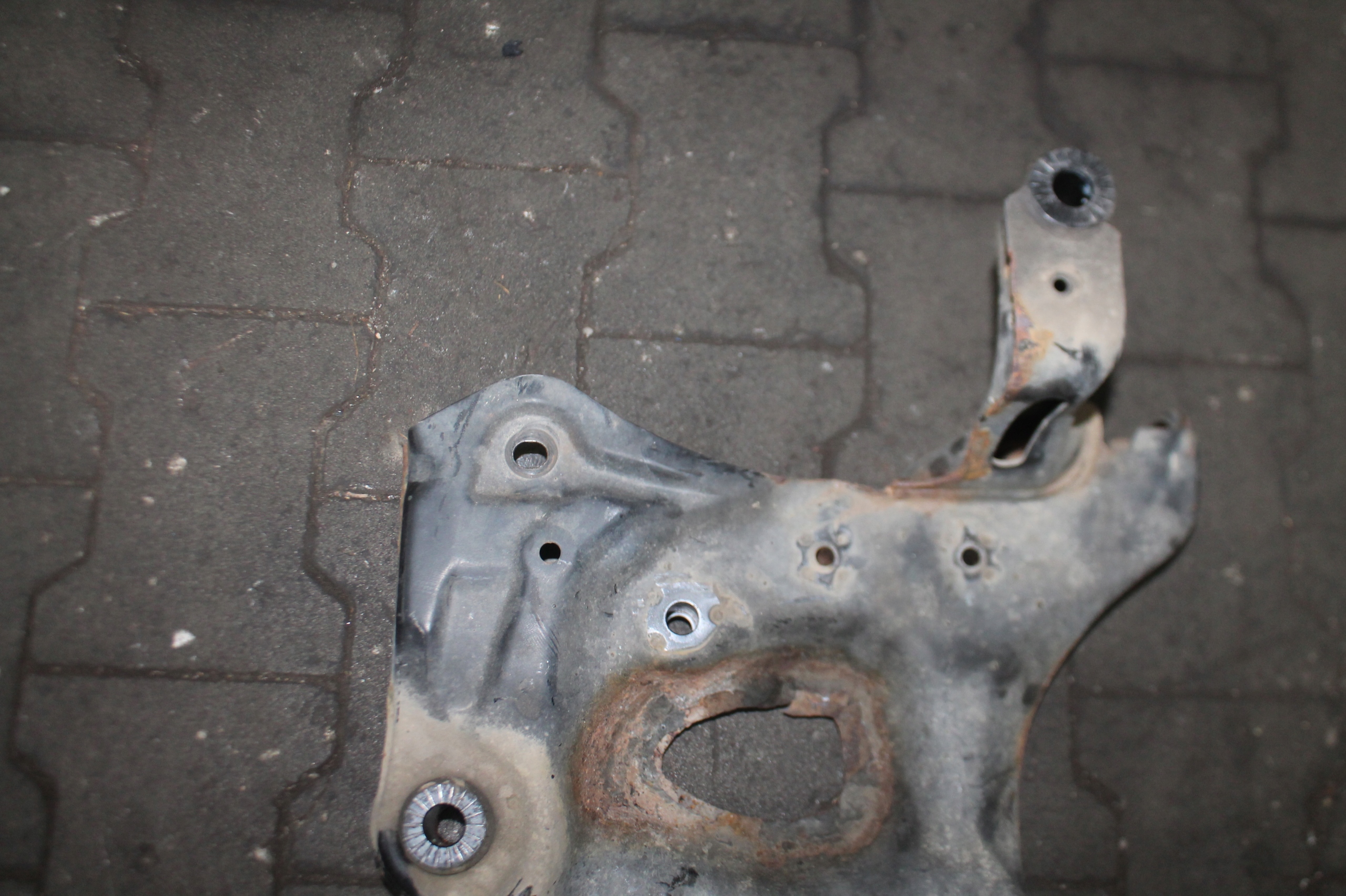 axle beam subframe axle beam TRAWERS front VW GOLF VII 2.0 TDI 12-20