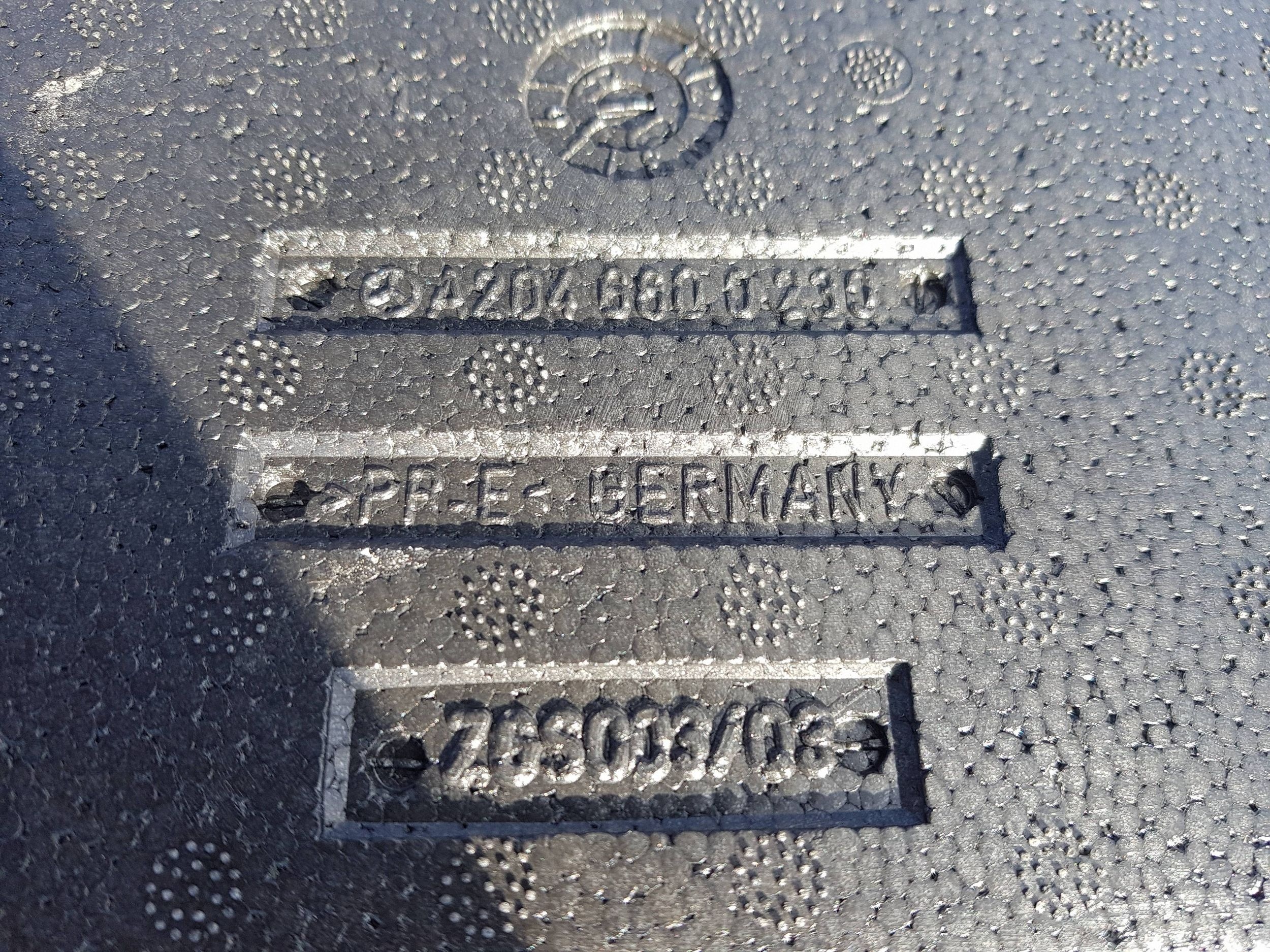 boot floor well SZYNY PROWADNICE net MERCEDES W204 KOMBI