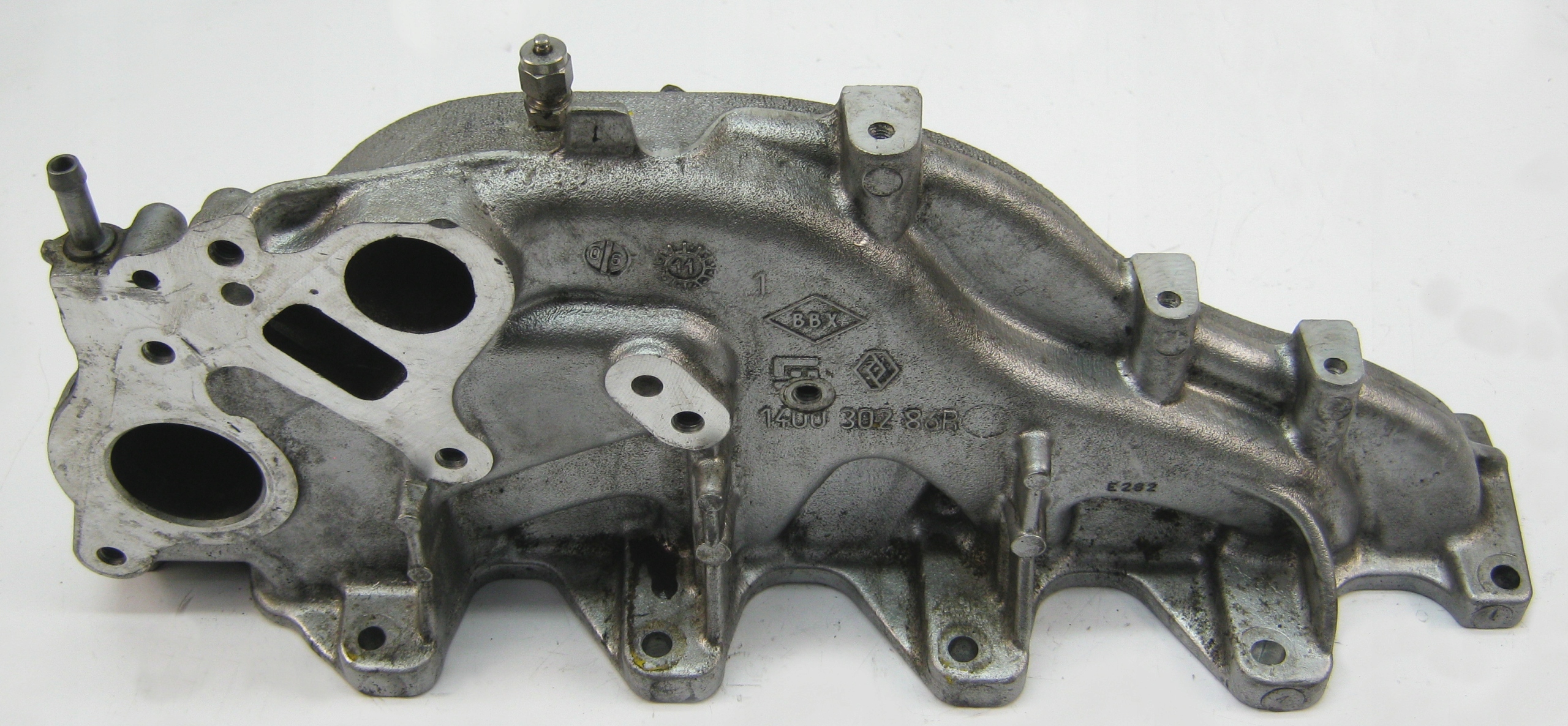 intake manifold MEGANE SCENIC 1.6 DCI 140030286R