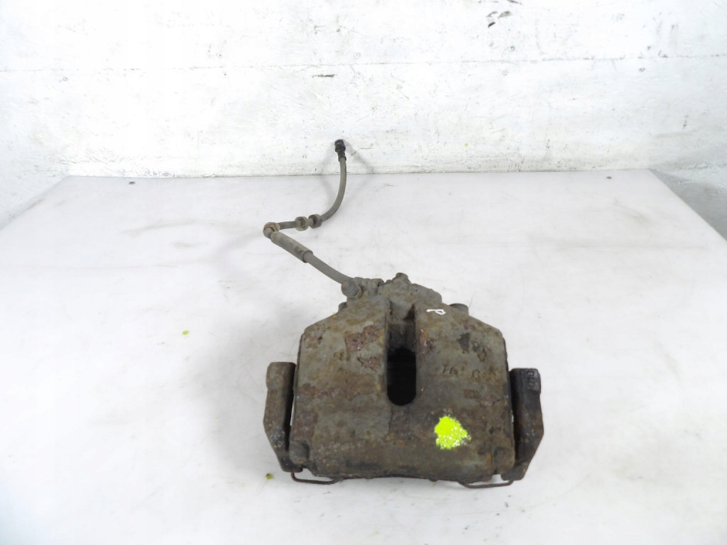 SKODA FABIA III 3 1.4TDI caliper brake front right