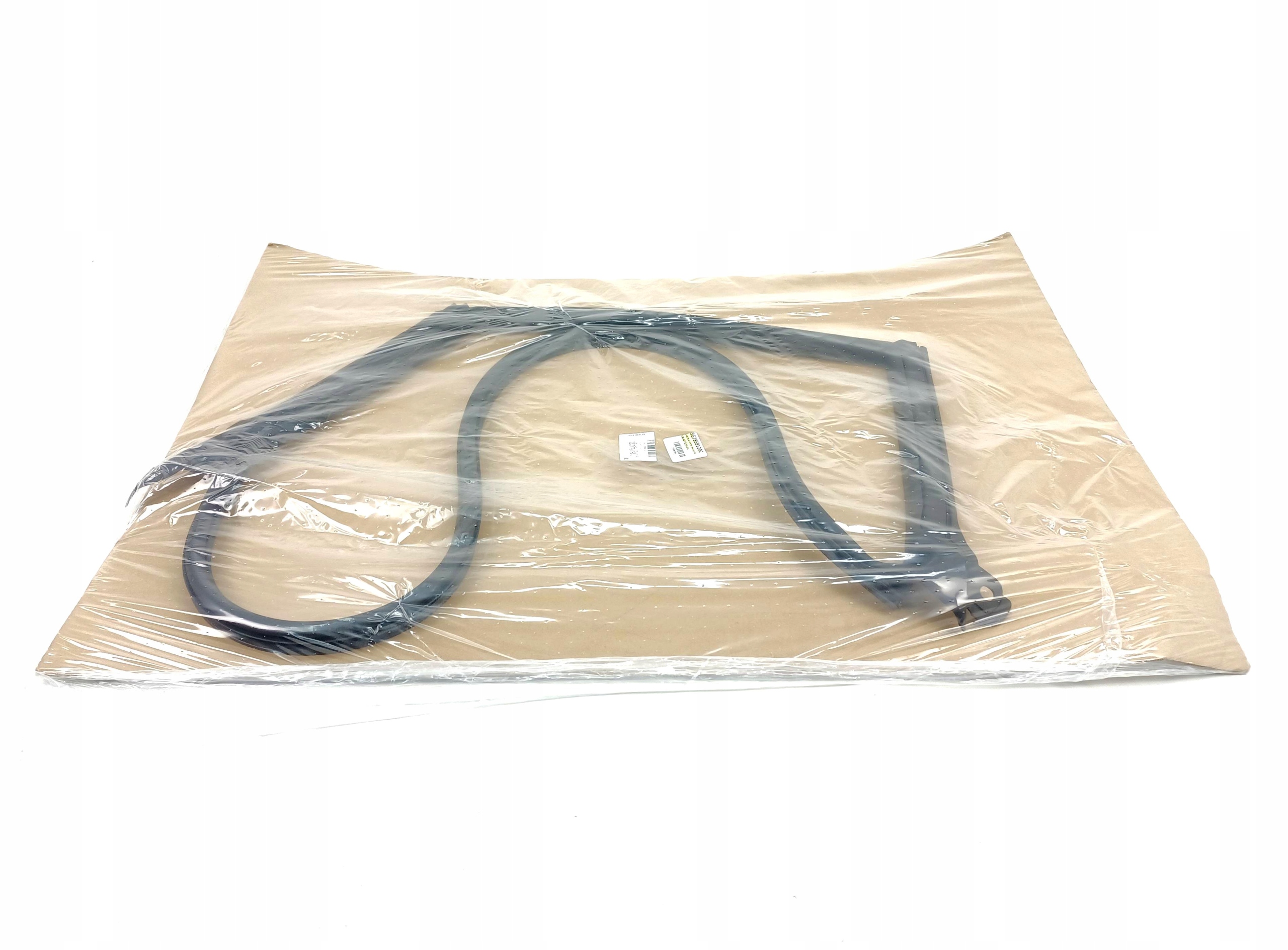 3G7868120C - ORG УЩІЛЬНЮВАЧ ДВЕРІ ПРАВИЙ ЗАДНІЙ VW ARTEON