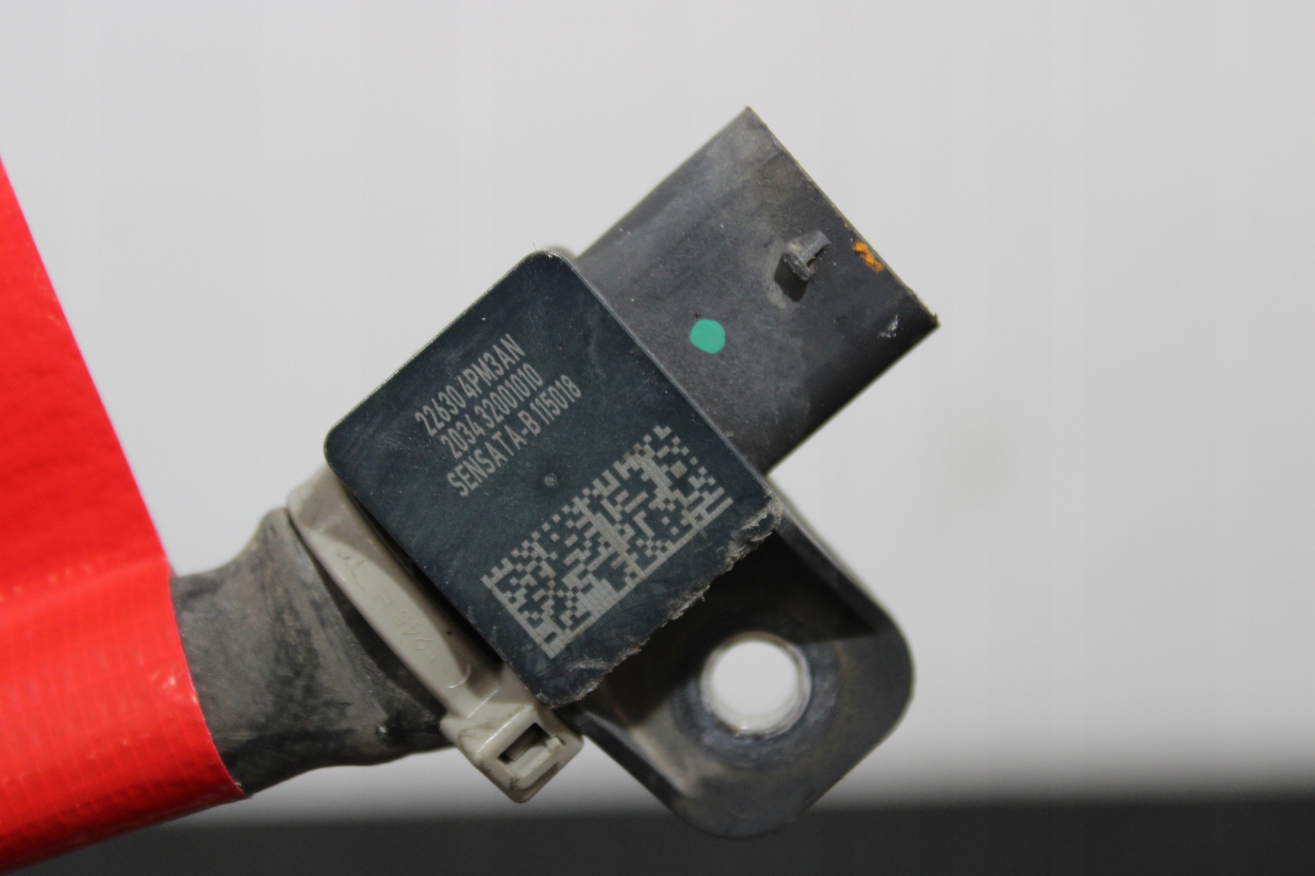 Sensor TEMPERATURY Gase 226304PM3AN RENAULT MEGANE IV 4 LIFT