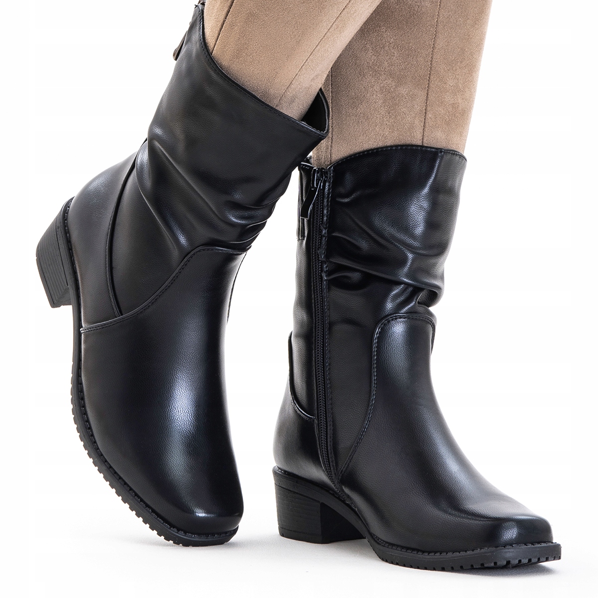 Kozačky kotníkové boty zateplené na podpatku elegantní Wojtyłko 37