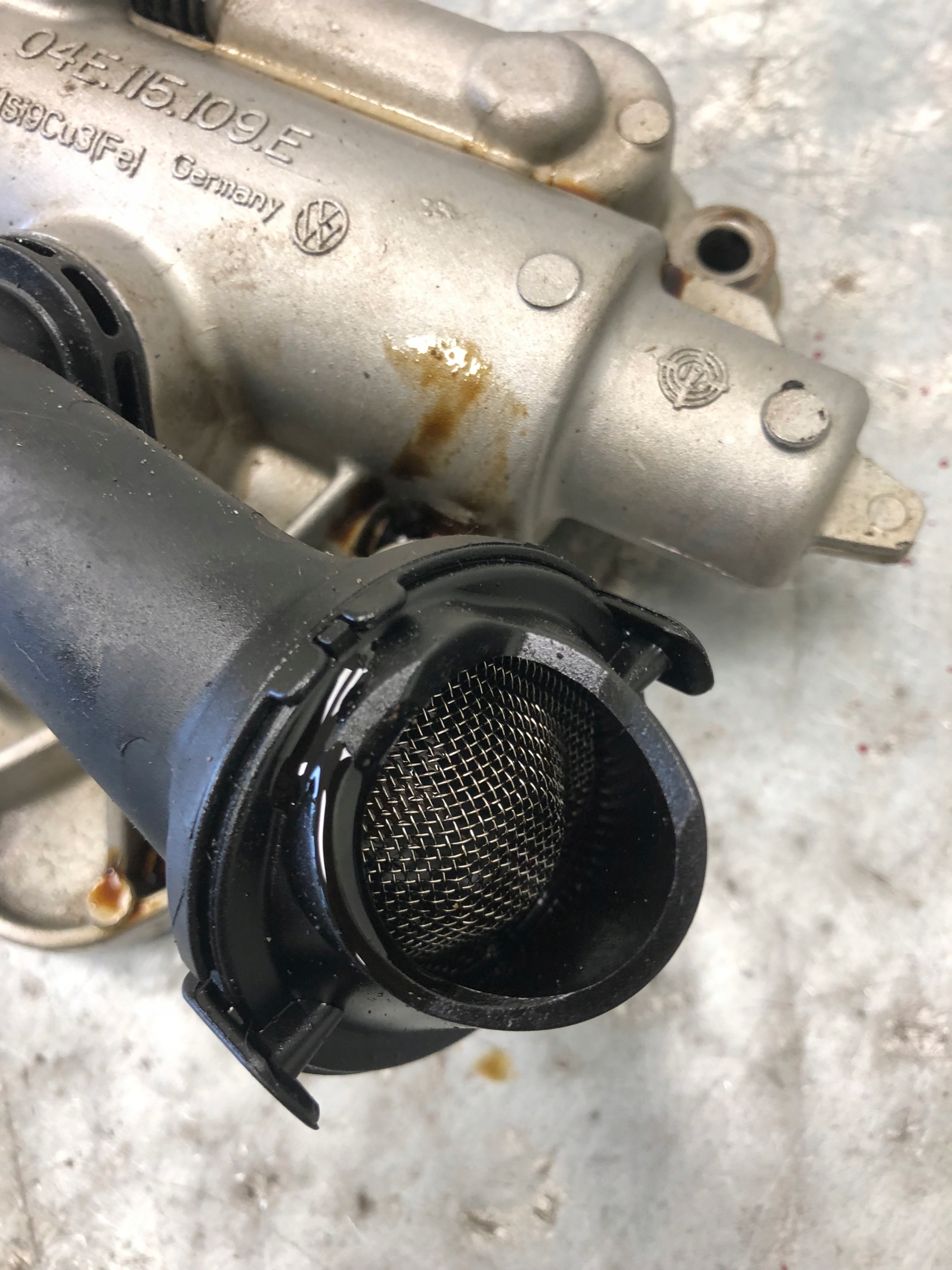 Ölpumpe VW SKODA AUDI 1.4 TSI CZC 04E115109E
