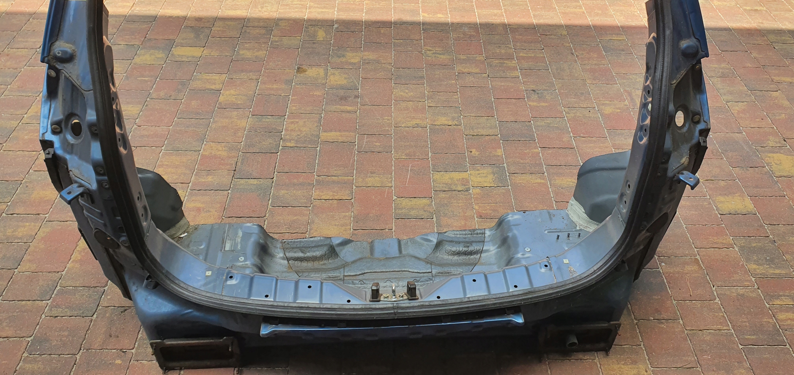 ЗАДНІЙ РЕМІНЬ ЗАДНЬОГО KIA SPORTAGE III