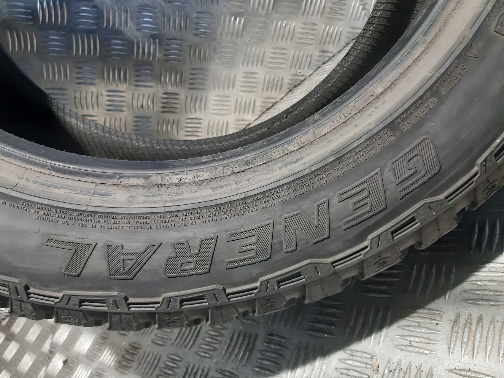 tyres 4x GENERAL GRABBER AT3 235/55 R17 99H