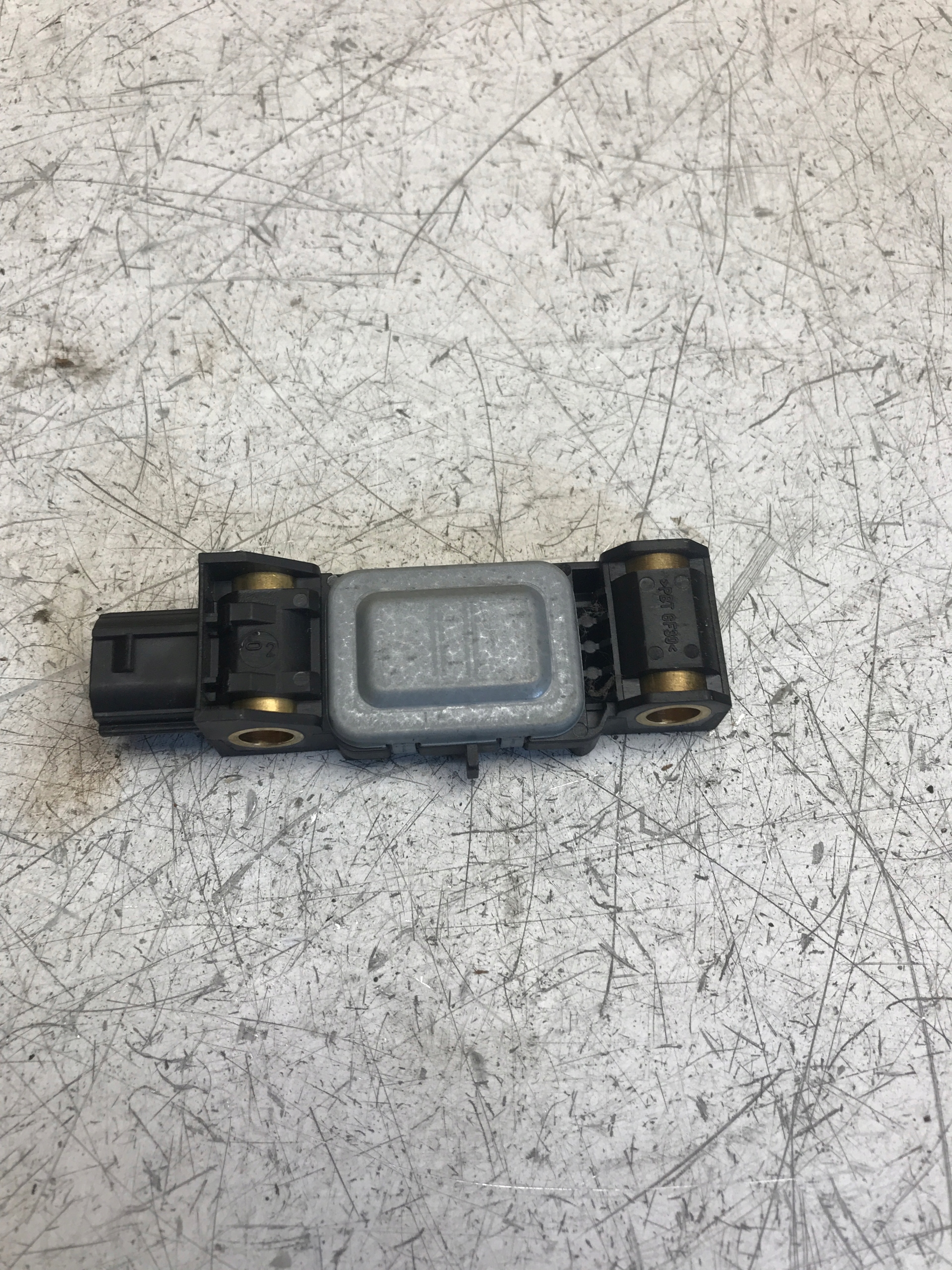 Crashsensor Drucksensor NISSAN PRIMERA P12 98830AV600