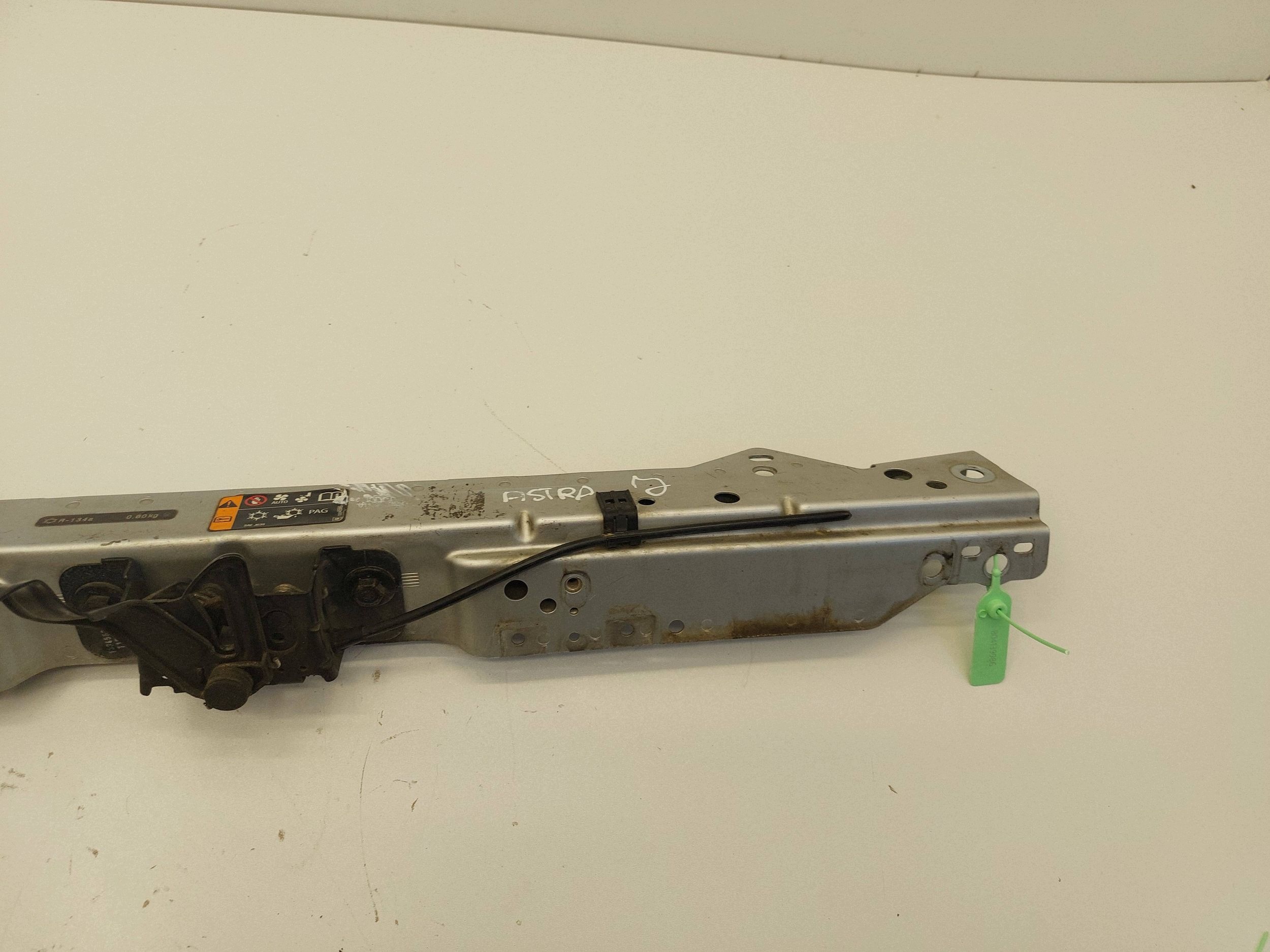 OPEL ASTRA IV J 09-15r support panel for radiators upper bonnet latch lock