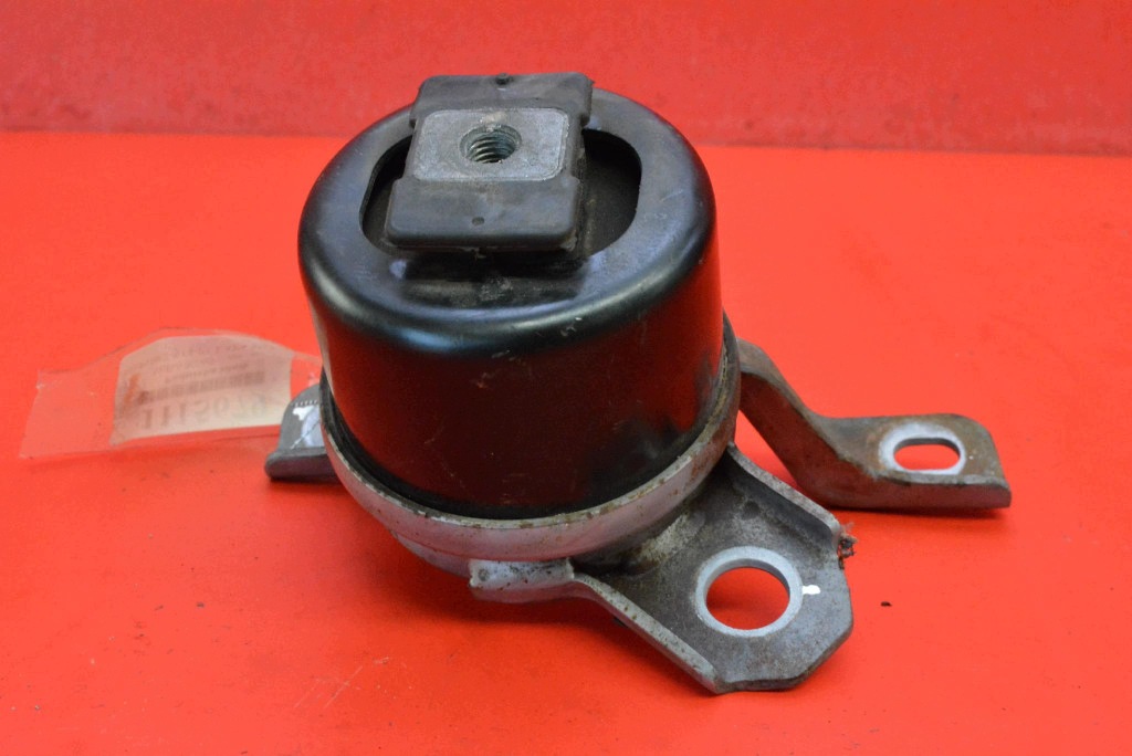 holder engine mount right 30671245 VOLVO XC60 1 and 2.0 D3 163 KM 08-13