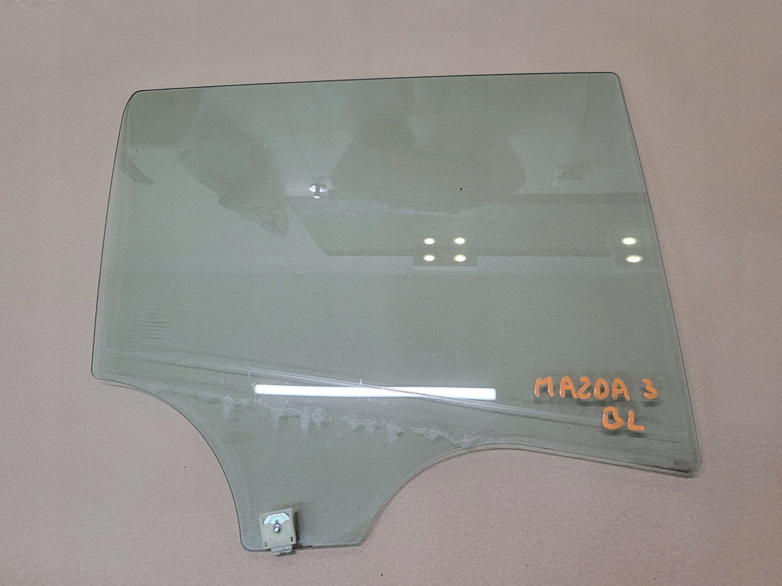 window Z door right rear part MAZDA 3 BL HB original