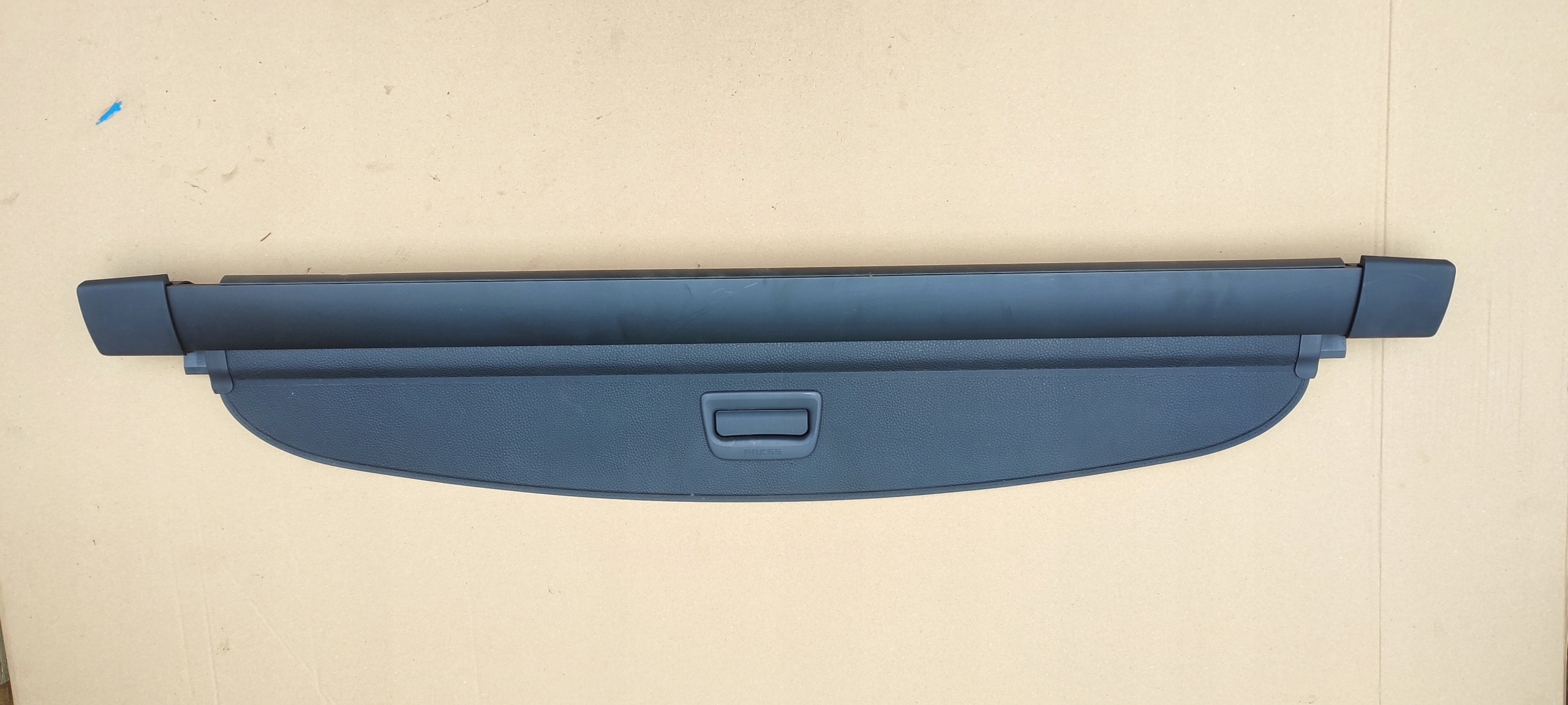 blinds boot VOLKSWAGEN PASSAT B8 3G9867871A