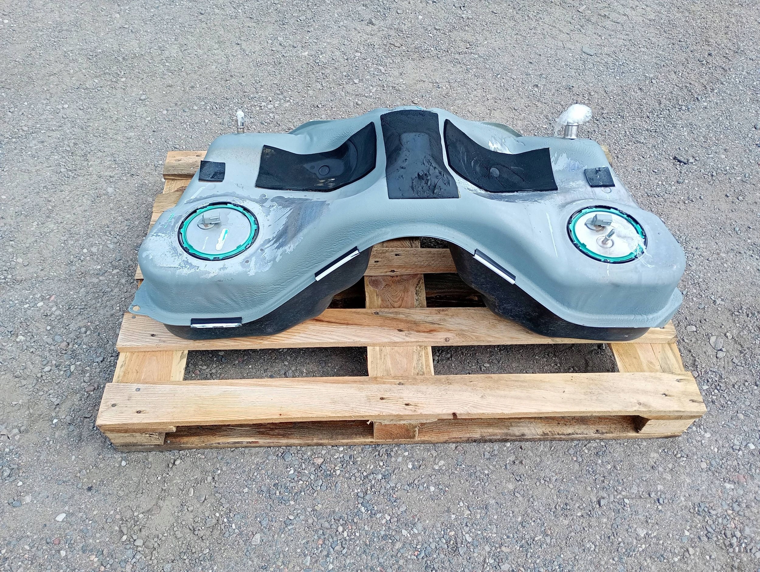 fuel tank tank complete Ford Mustang V 2005-2010