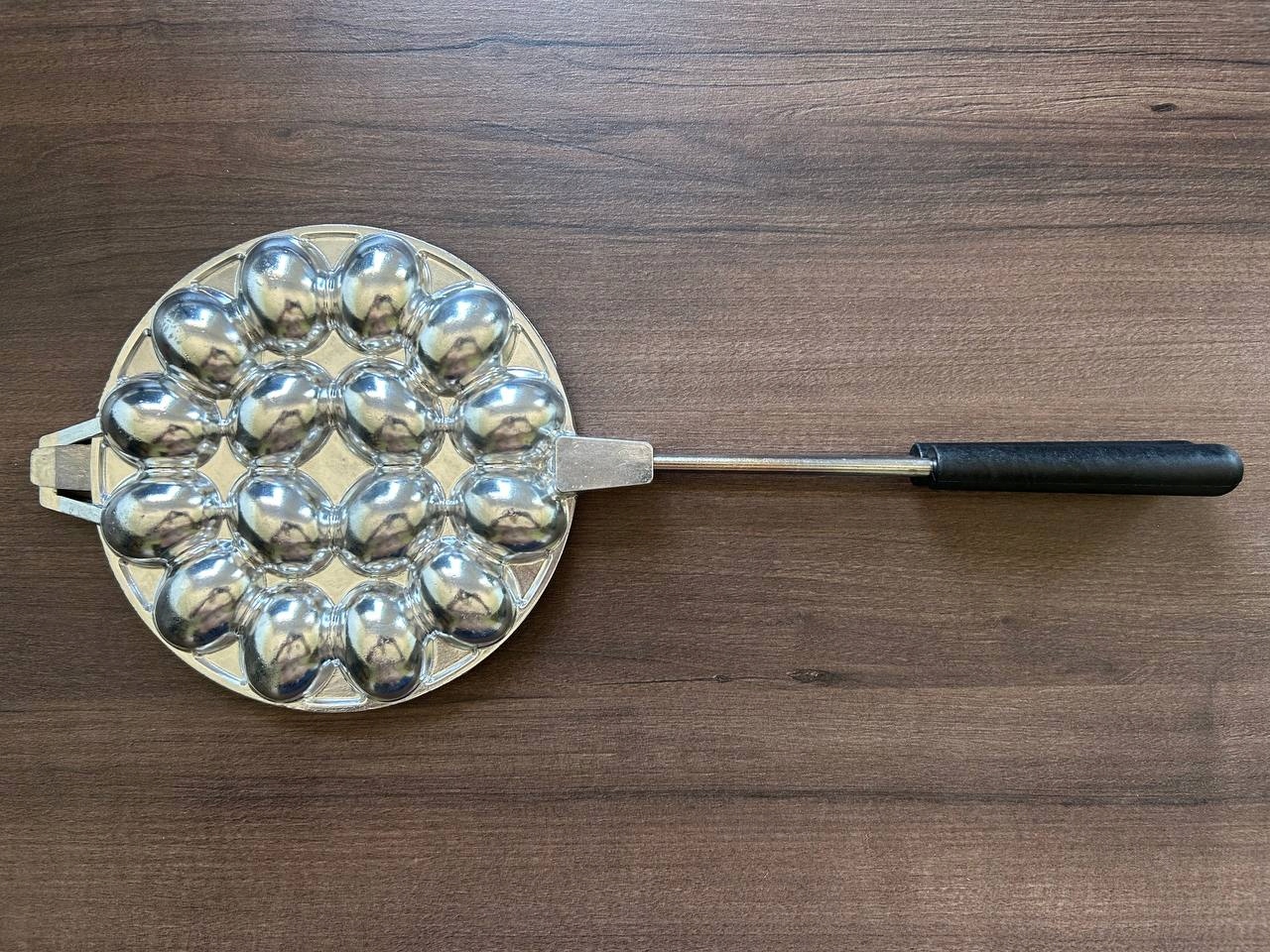 FORMA DO PIECZENIA CIASTEK ORZESZKÓW OPIEKACZ NA ORZESZKI 16szt #70APT Kształt gofrów inny