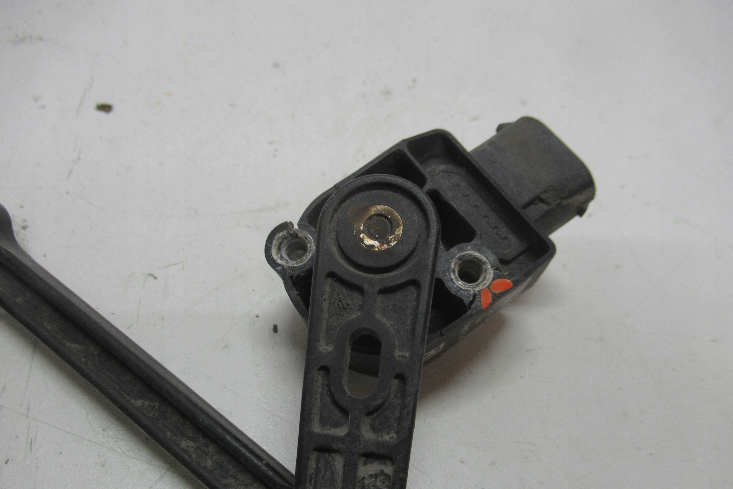 FORD MONDEO MK4 Sensor POZIOMOWANIA Leuchten