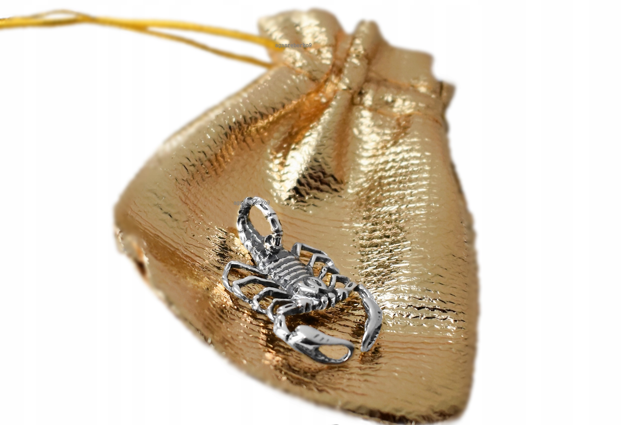 pr.925 Srebrny oksydowany duży wisior SKORPION Waga 5.2 g