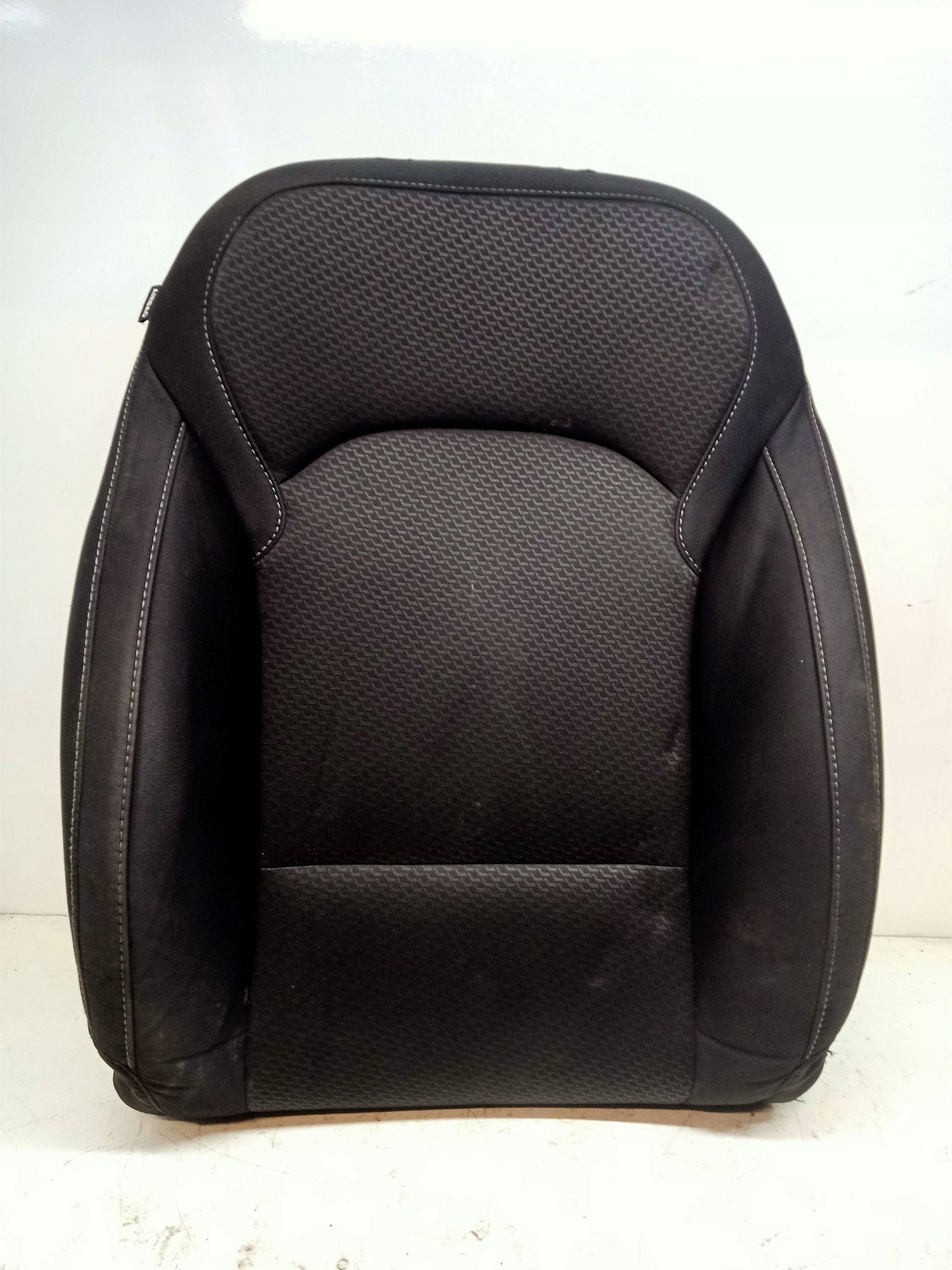 HYUNDAI I30 III OPARCIE seat right front 2019R