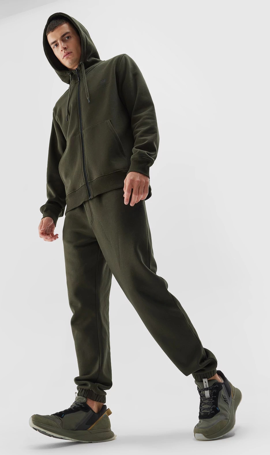 4F BLUZA MĘSKA SPORTOWA ROZPINANA KAPTUR TSWSM0774 KHAKI XL Rodzaj rozpinane z kapturem