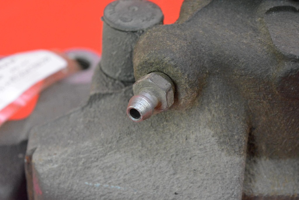 caliper brake right front VW PASSAT CC 2.0 TDI 140 KM 08-12