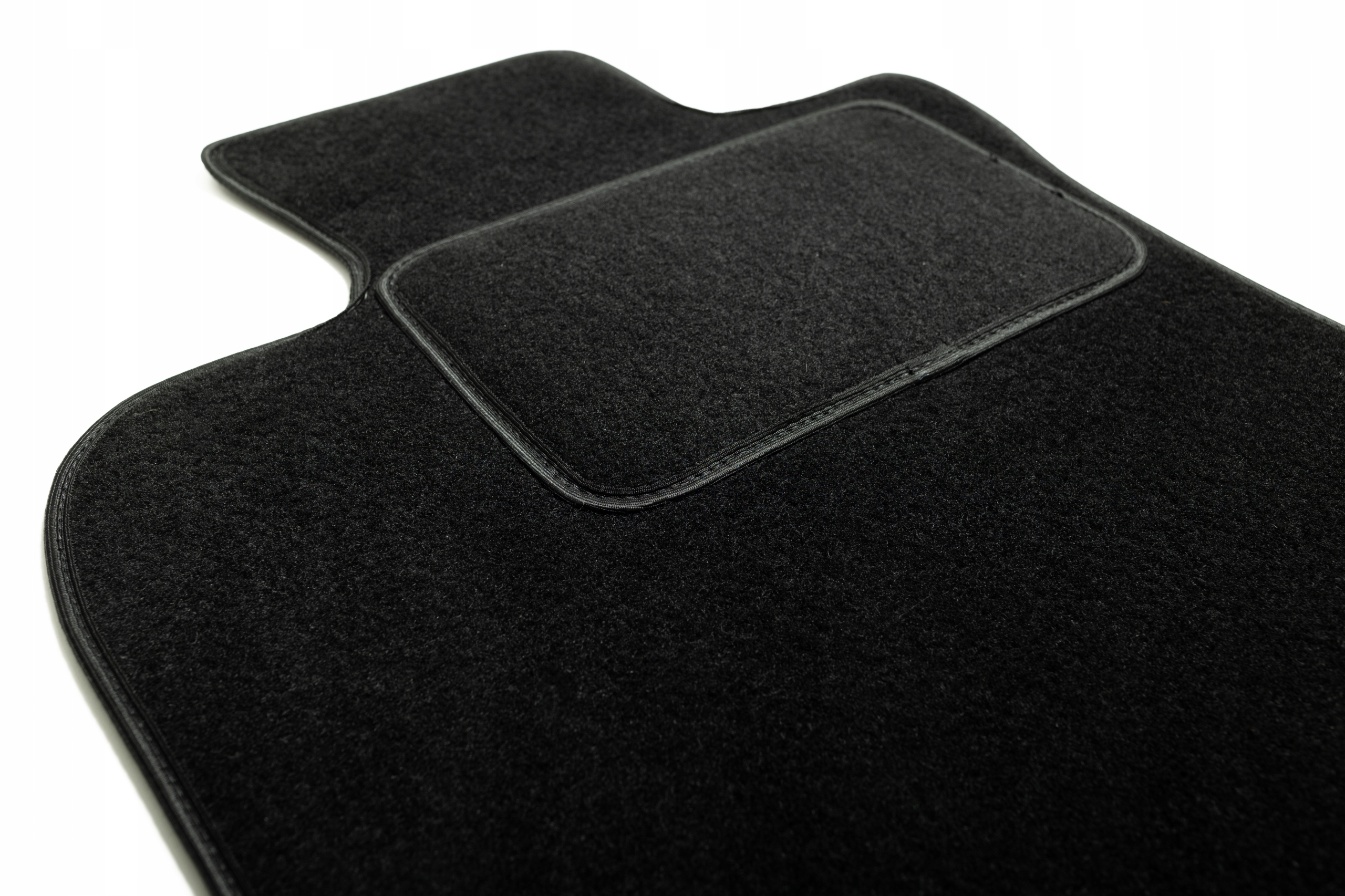 Dywaniki samochodowe welurowe CLASSIC kpl T, 2szt Producent Inny